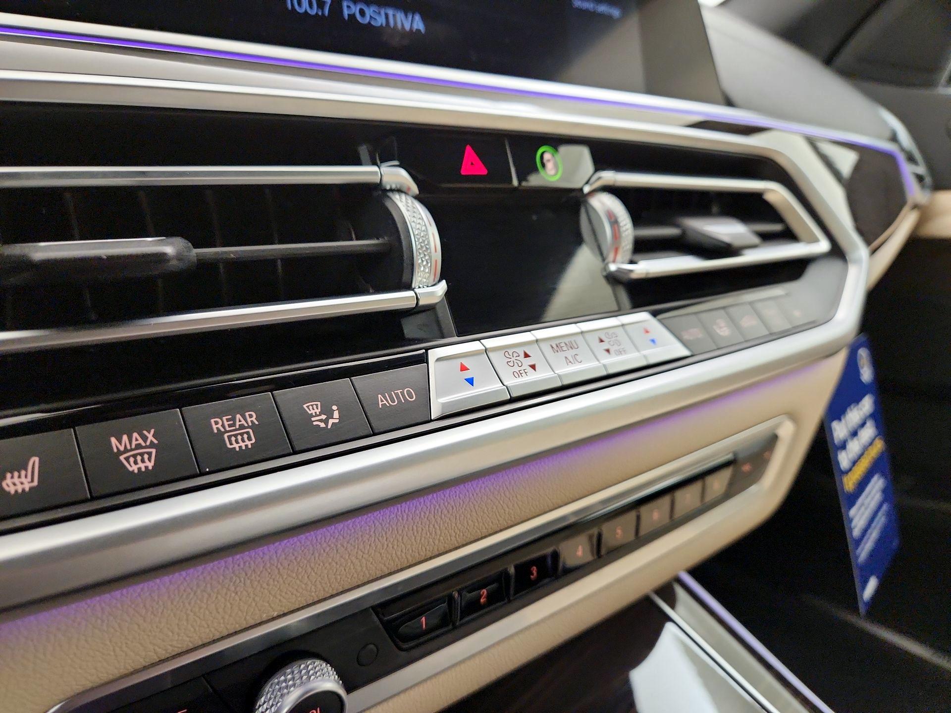 Thumbnail: 2021 BMW X5 - 17