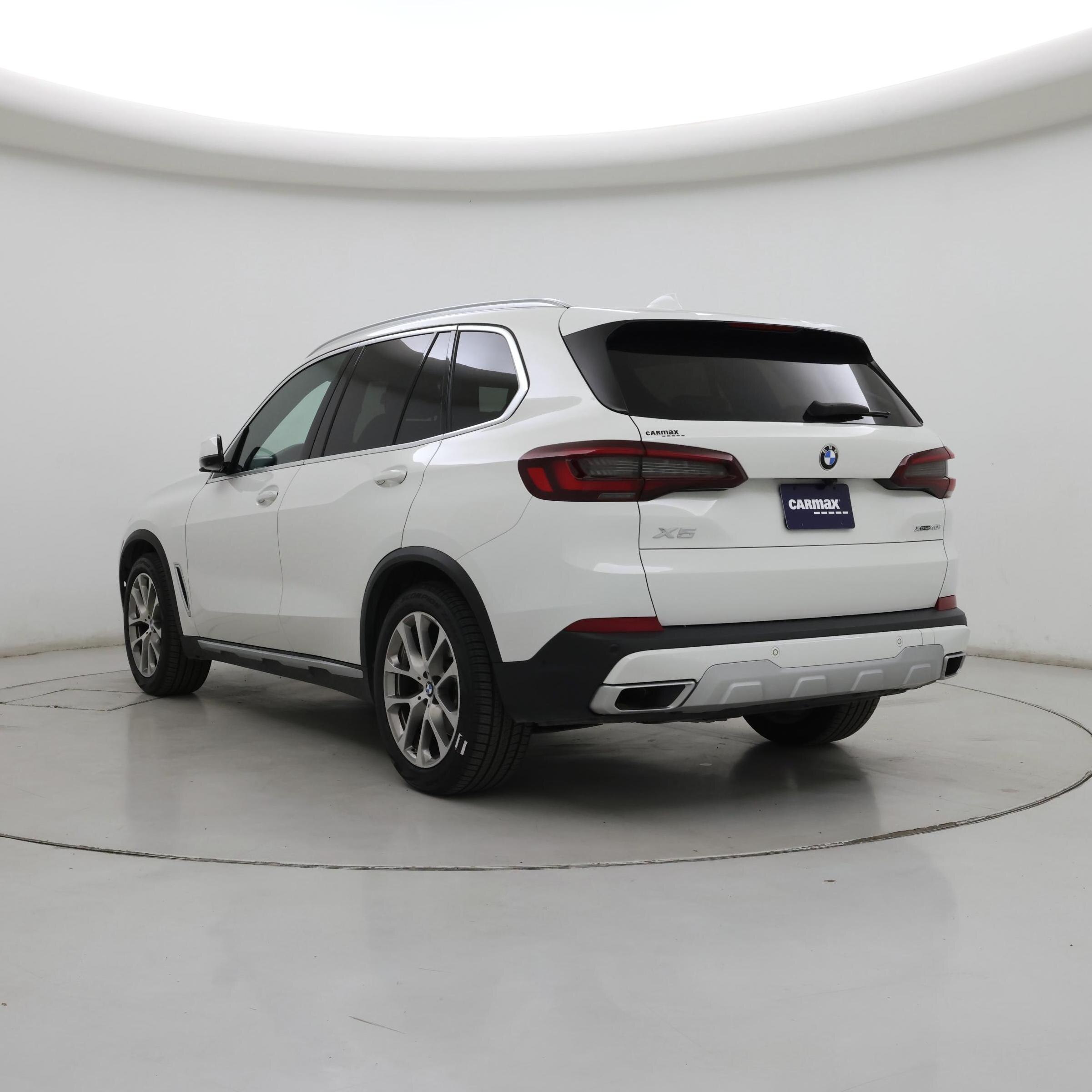 Thumbnail: 2021 BMW X5 - 2