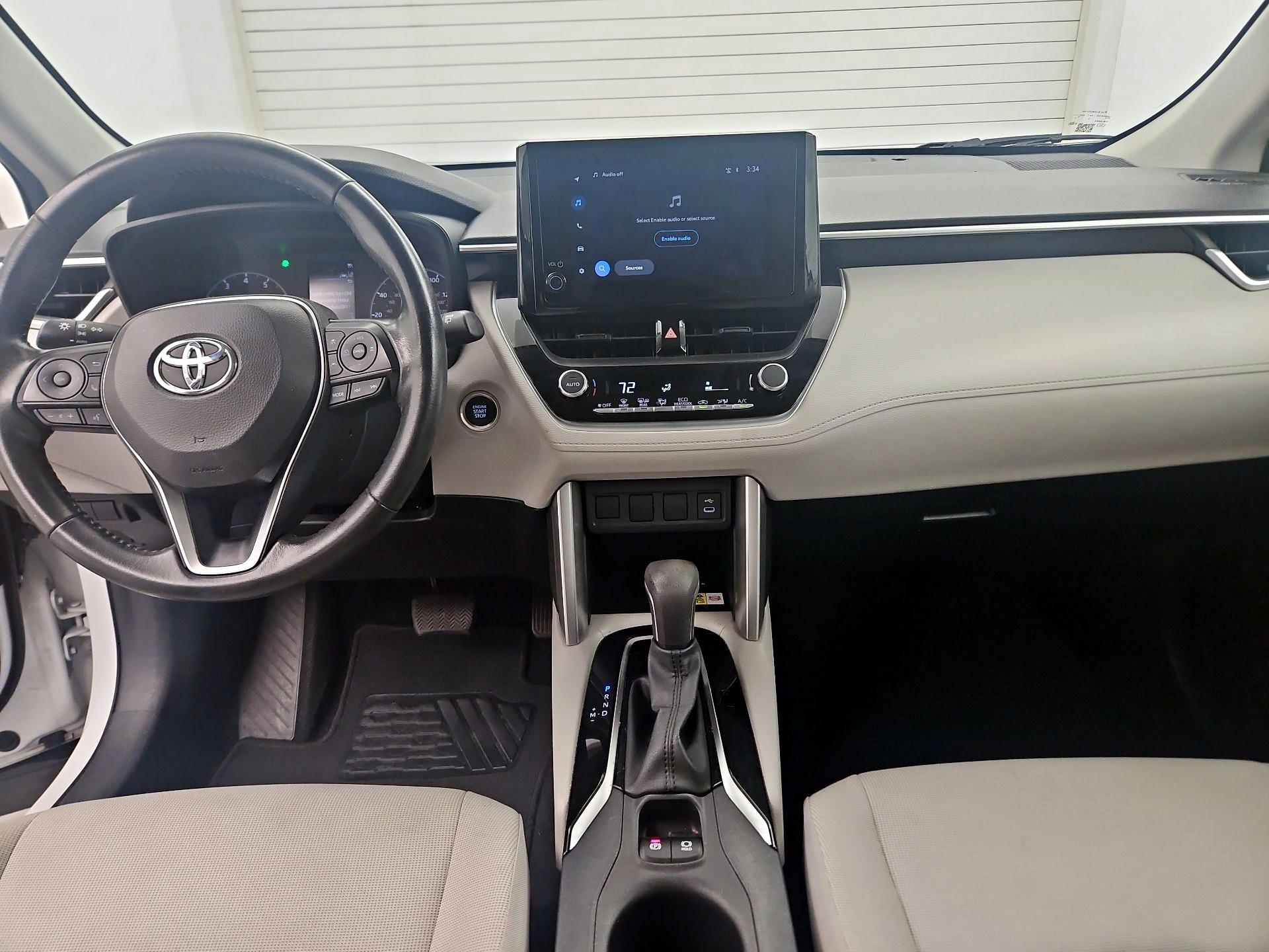 Thumbnail: 2023 Toyota Corolla Cross - 9