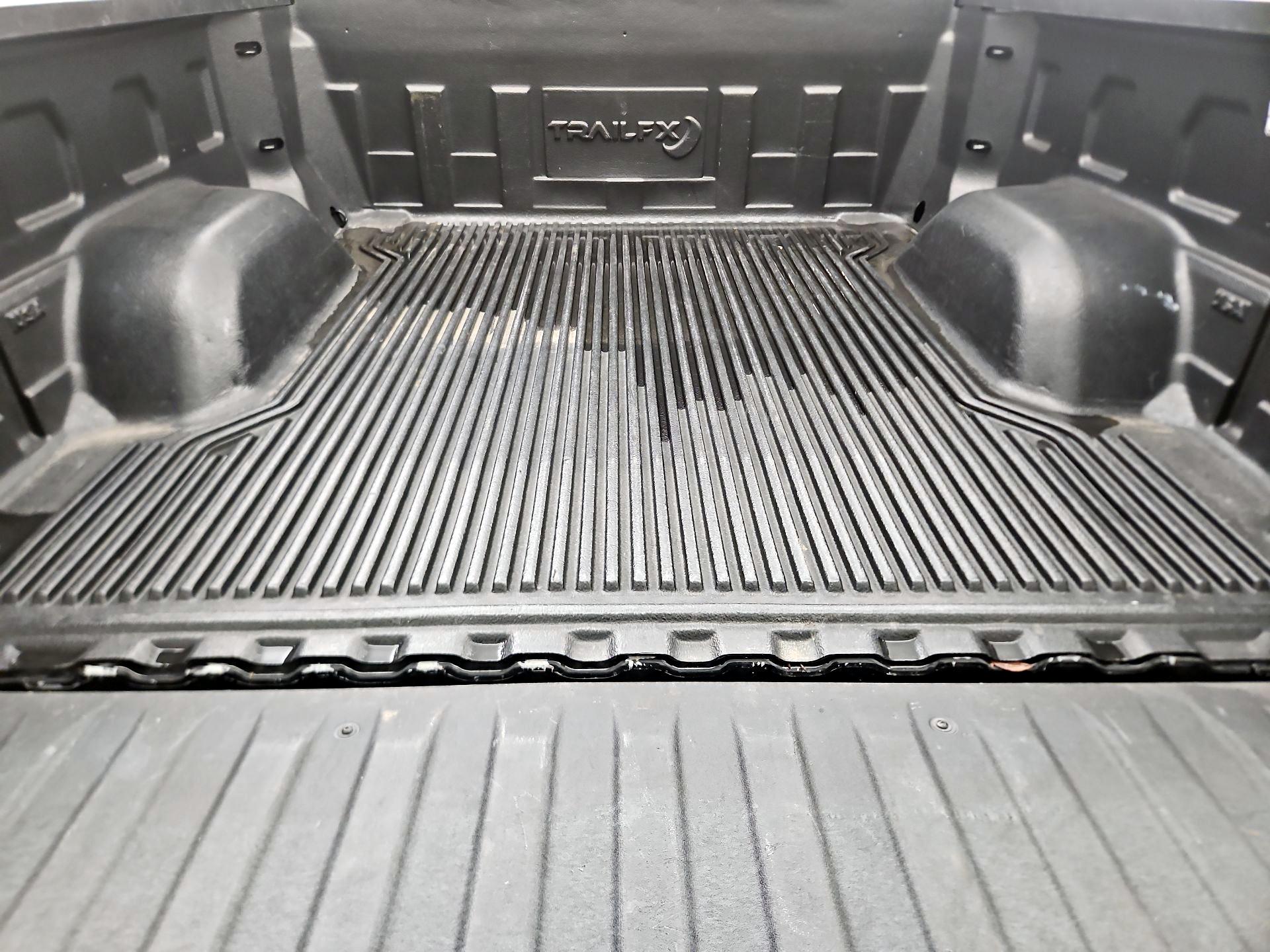 Thumbnail: 2025 GMC Sierra 1500 - 20