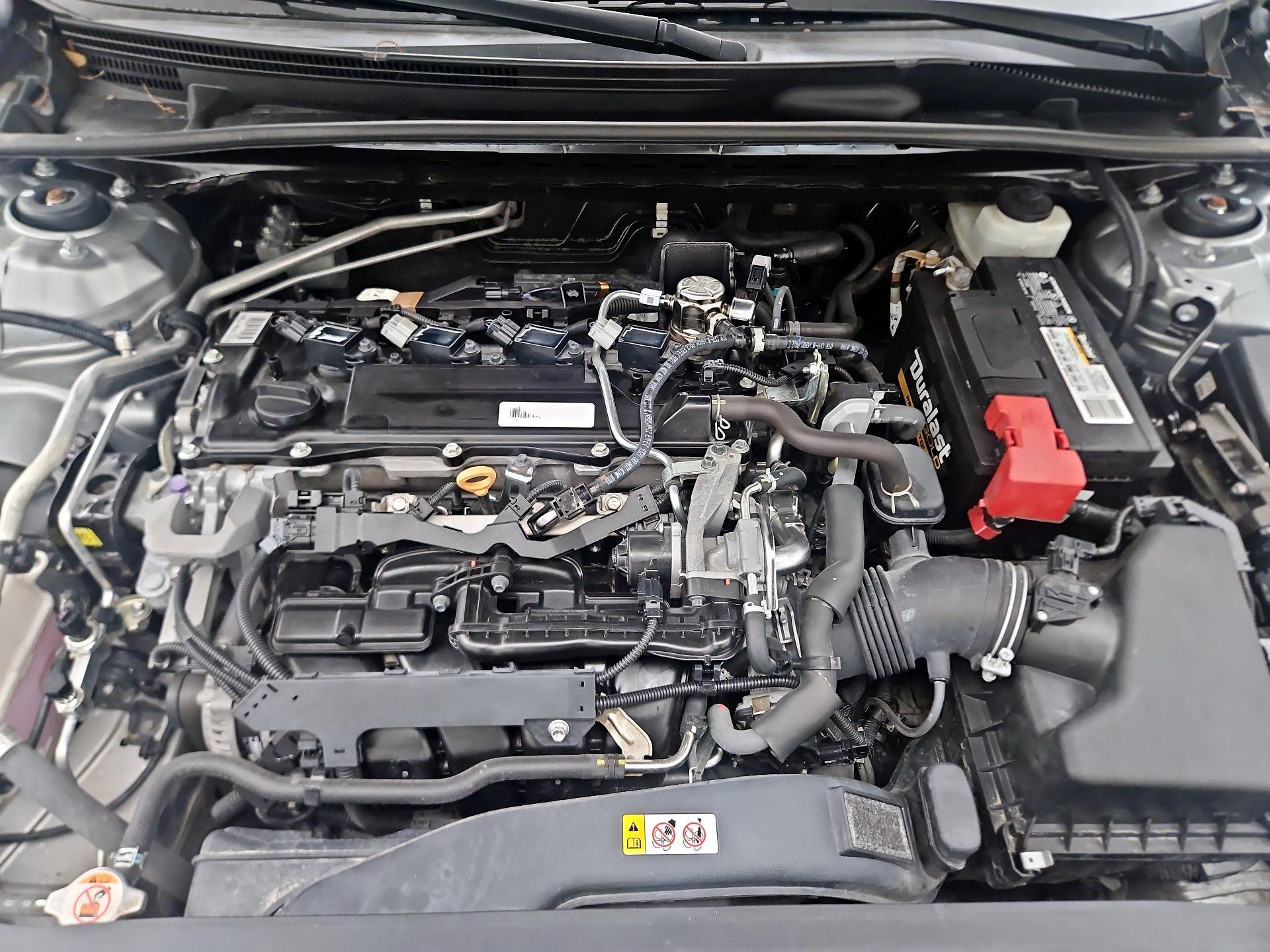 Thumbnail: 2019 Toyota Camry - 18