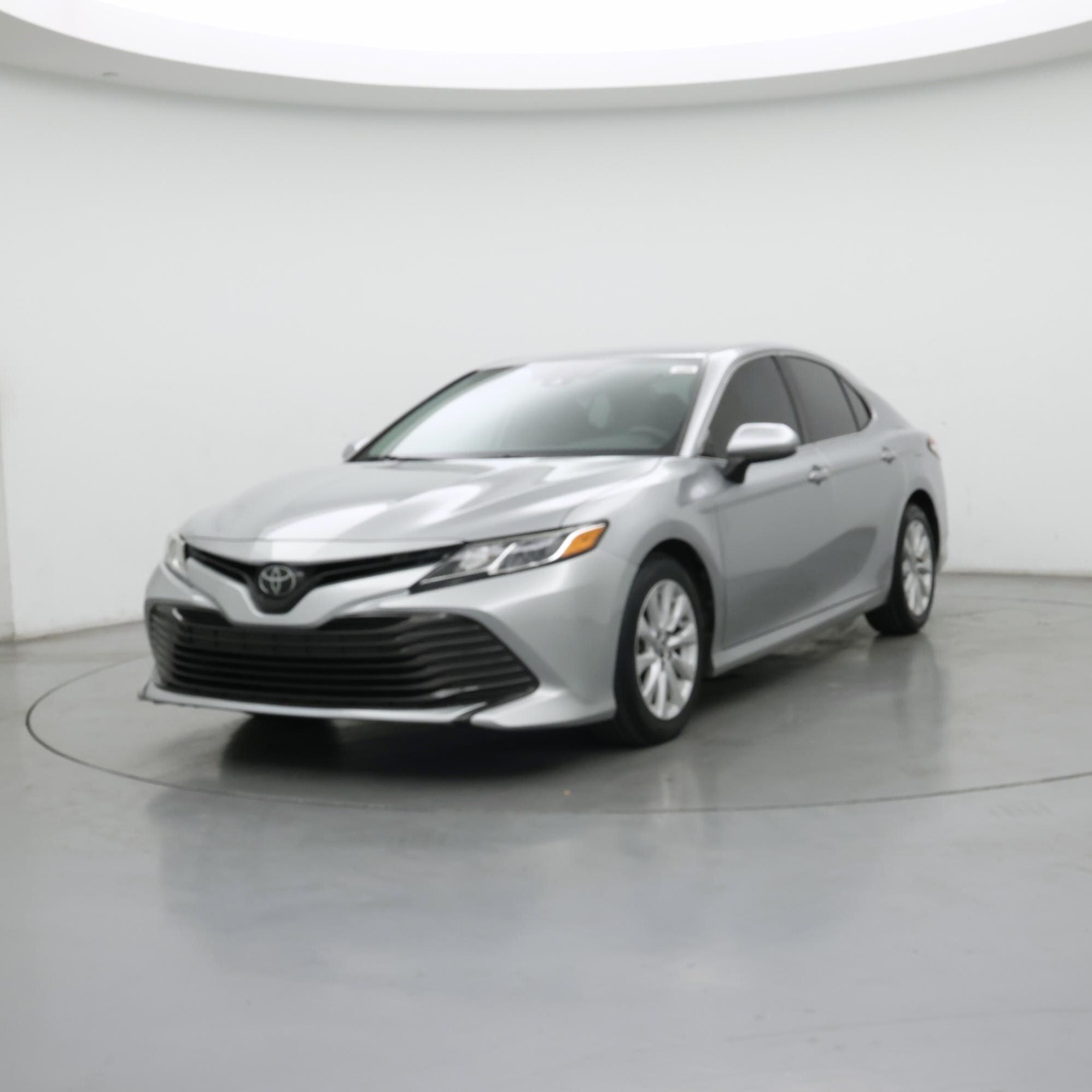 Thumbnail: 2019 Toyota Camry - 4