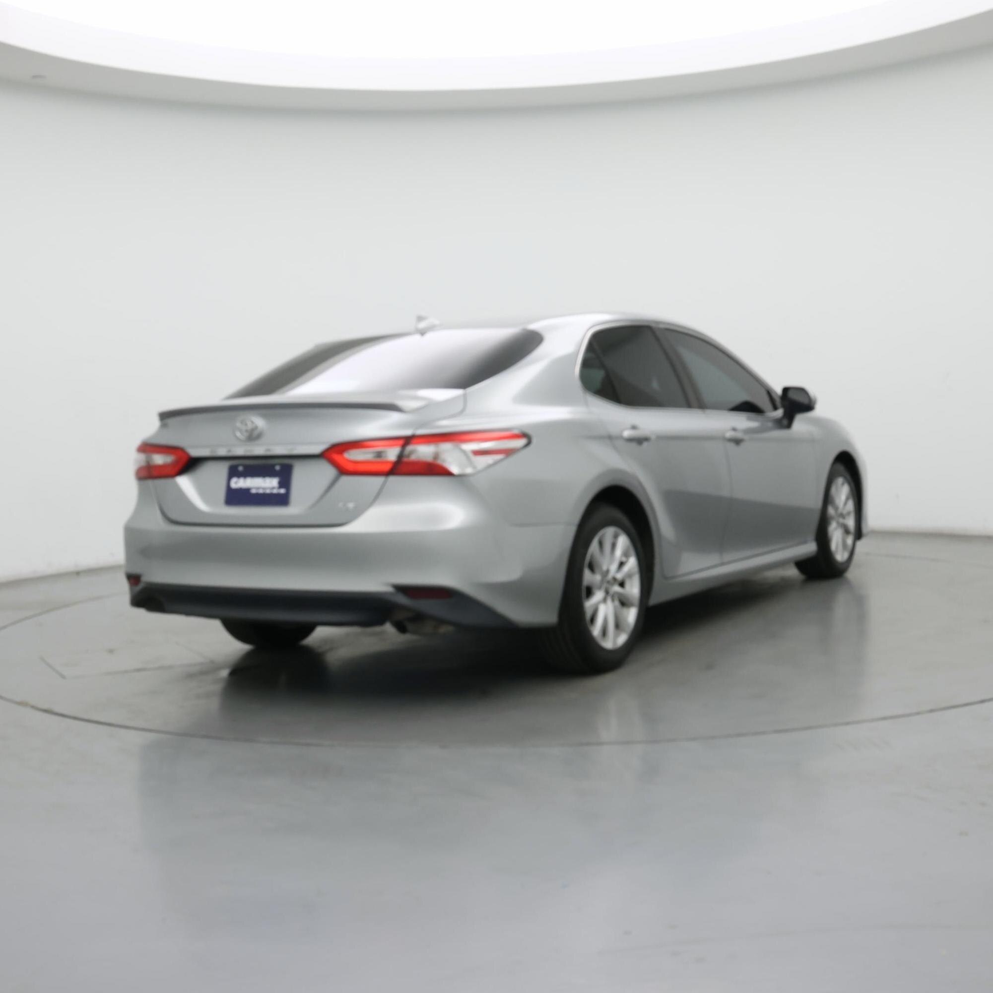 Thumbnail: 2019 Toyota Camry - 8