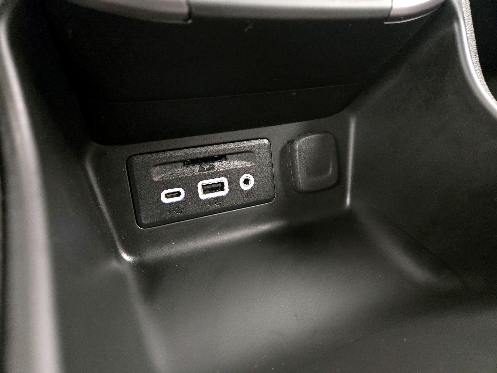 Thumbnail: 2023 GMC Terrain - 18