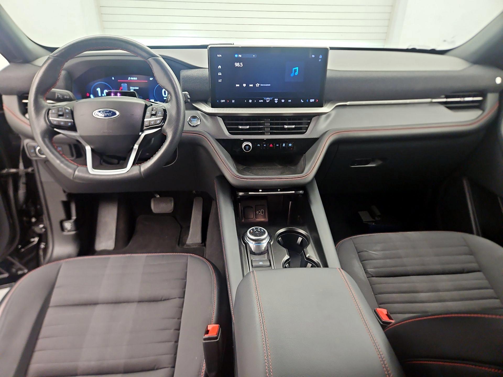 Thumbnail: 2025 Ford Explorer - 9