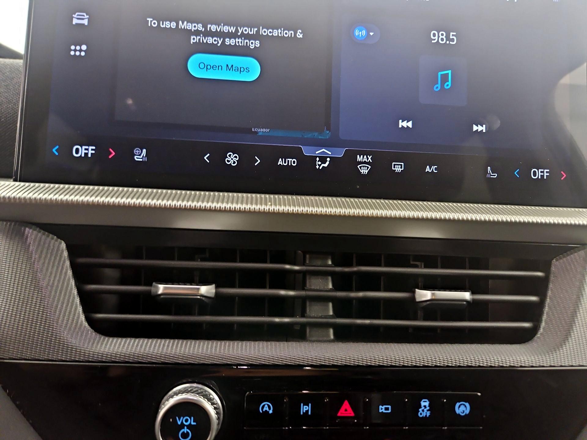 Thumbnail: 2025 Ford Explorer - 16