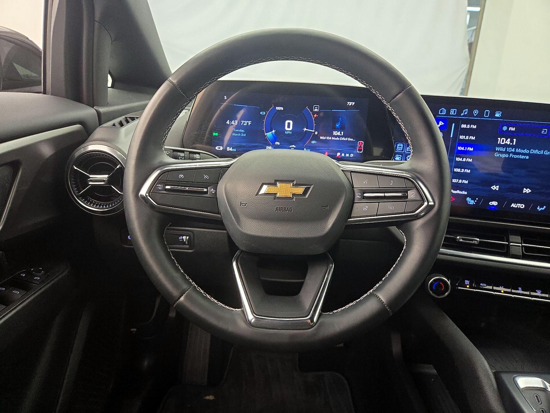 Thumbnail: 2025 Chevrolet Equinox - 10