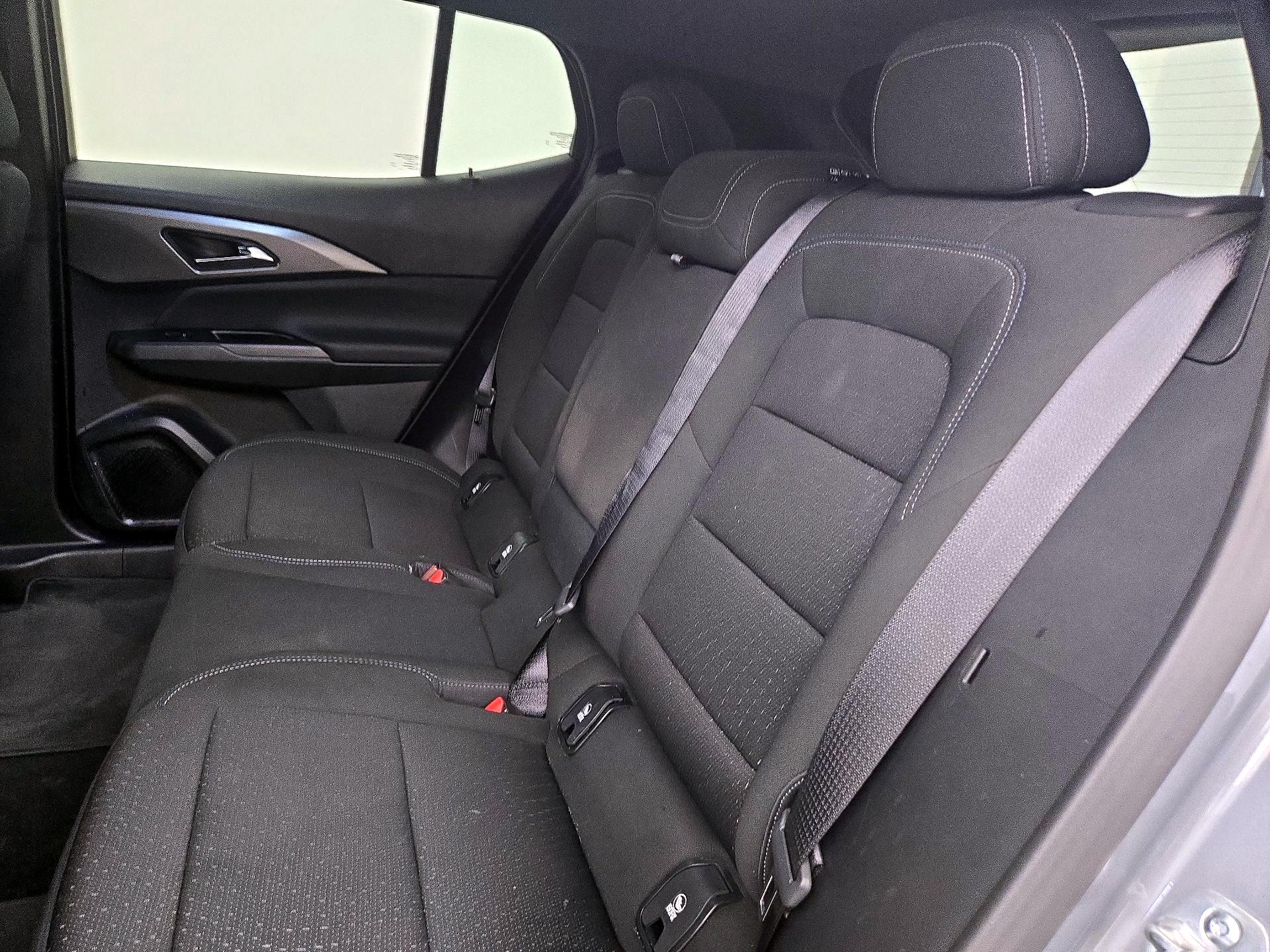 Thumbnail: 2025 Chevrolet Equinox - 19