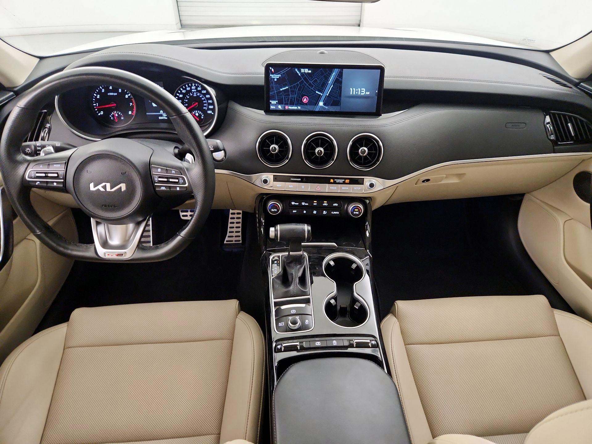 Thumbnail: 2022 Kia Stinger - 9