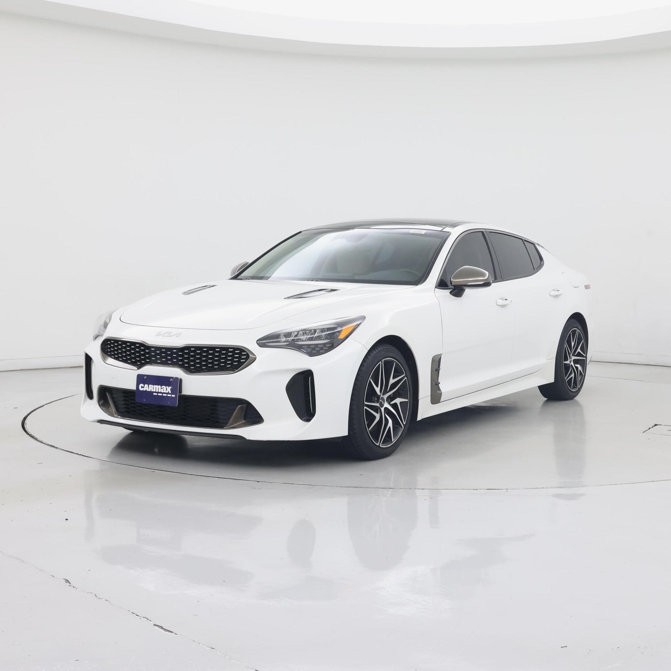 Thumbnail: 2022 Kia Stinger - 4