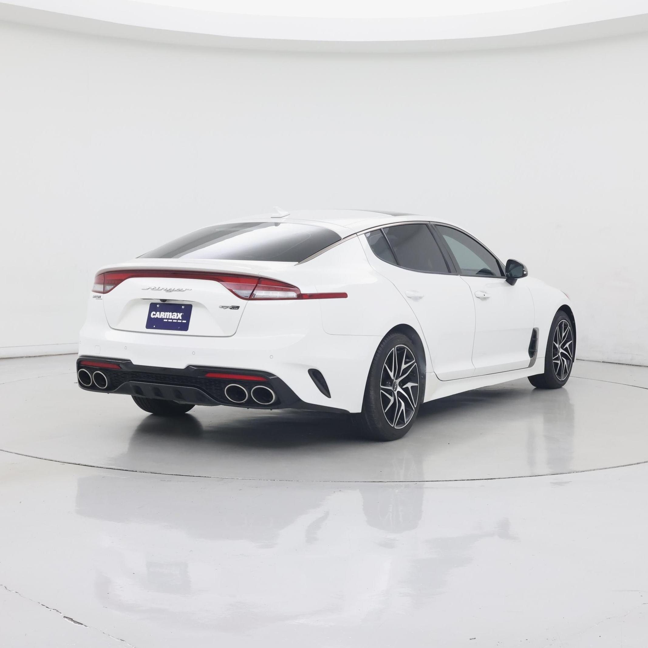 Thumbnail: 2022 Kia Stinger - 8