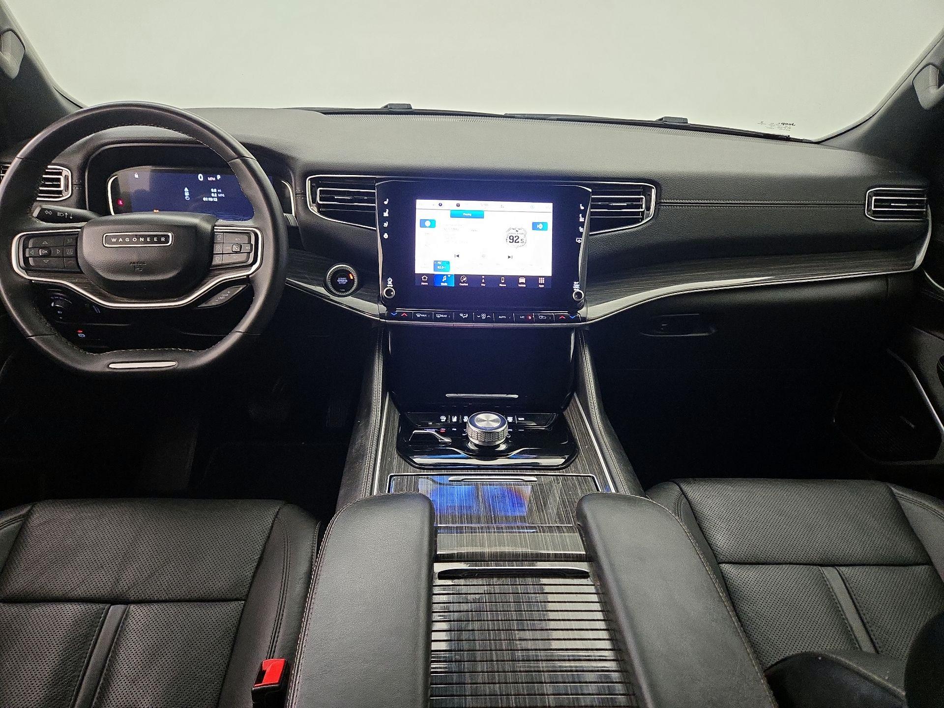 Thumbnail: 2022 Jeep Wagoneer - 9