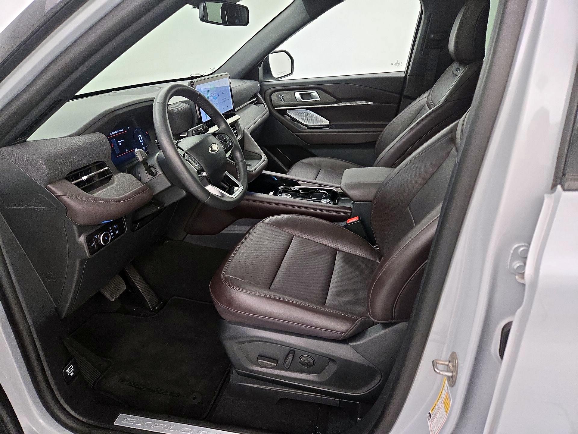 Thumbnail: 2025 Ford Explorer - 11