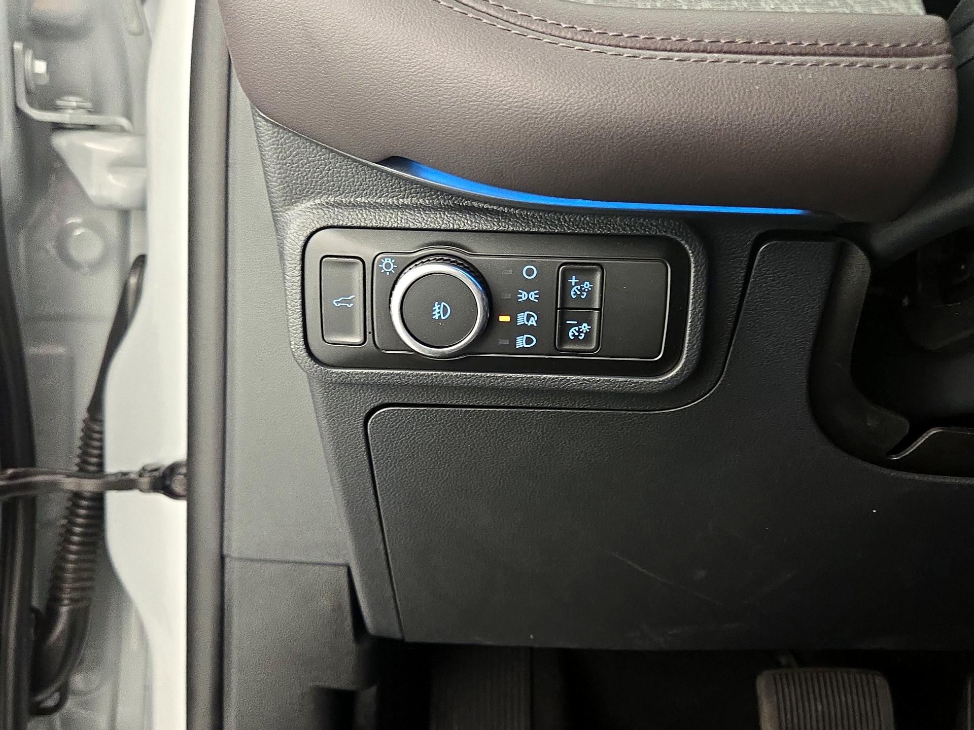 Thumbnail: 2025 Ford Explorer - 13