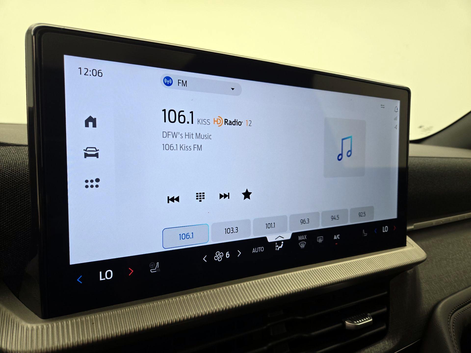 Thumbnail: 2025 Ford Explorer - 16