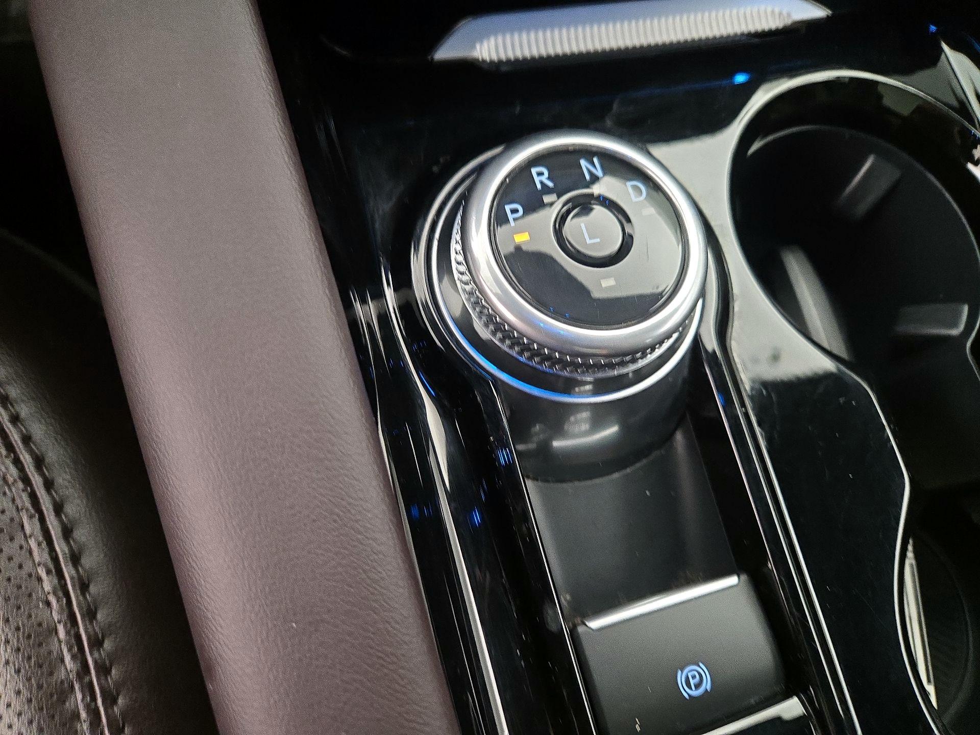 Thumbnail: 2025 Ford Explorer - 18