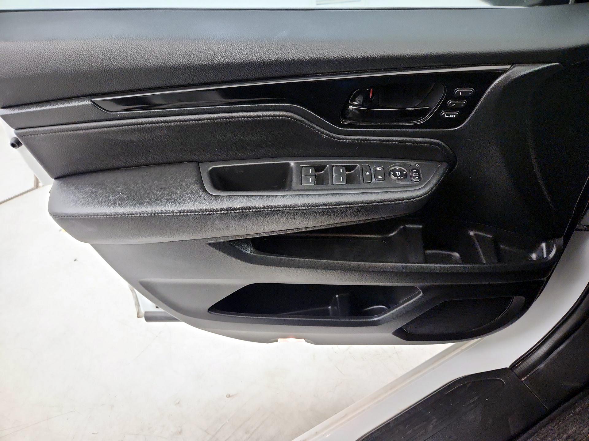 Thumbnail: 2023 Honda Odyssey - 12