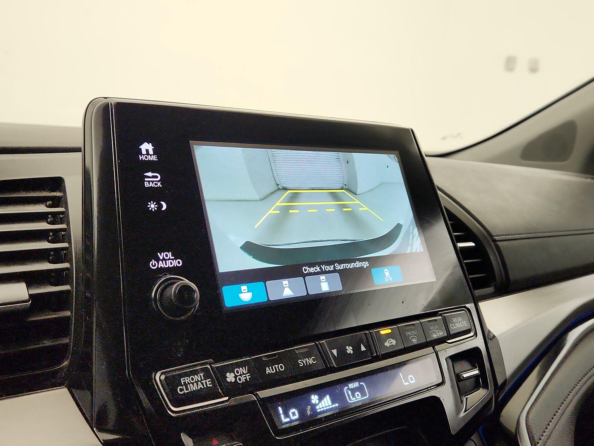 Thumbnail: 2023 Honda Odyssey - 15