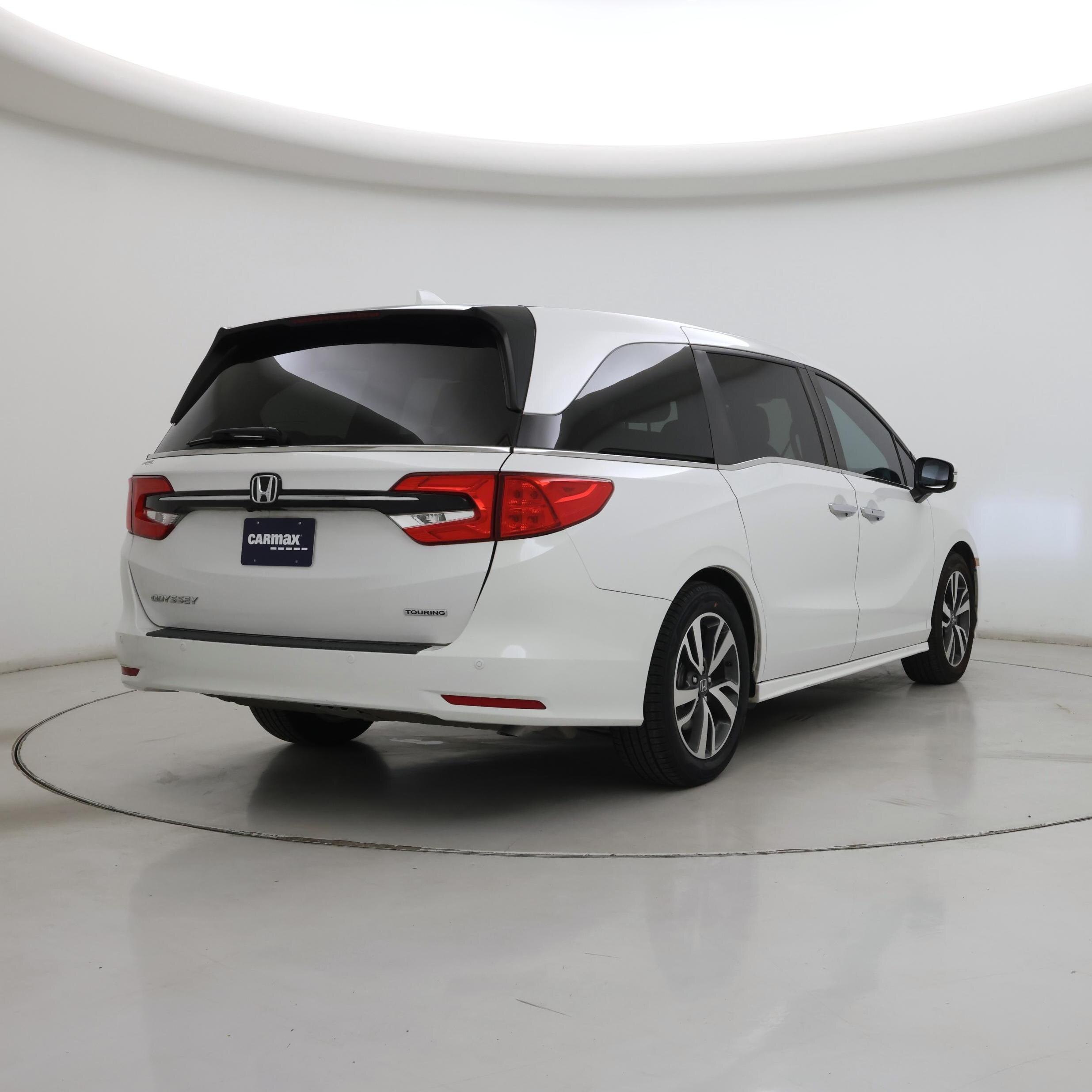 Thumbnail: 2023 Honda Odyssey - 8