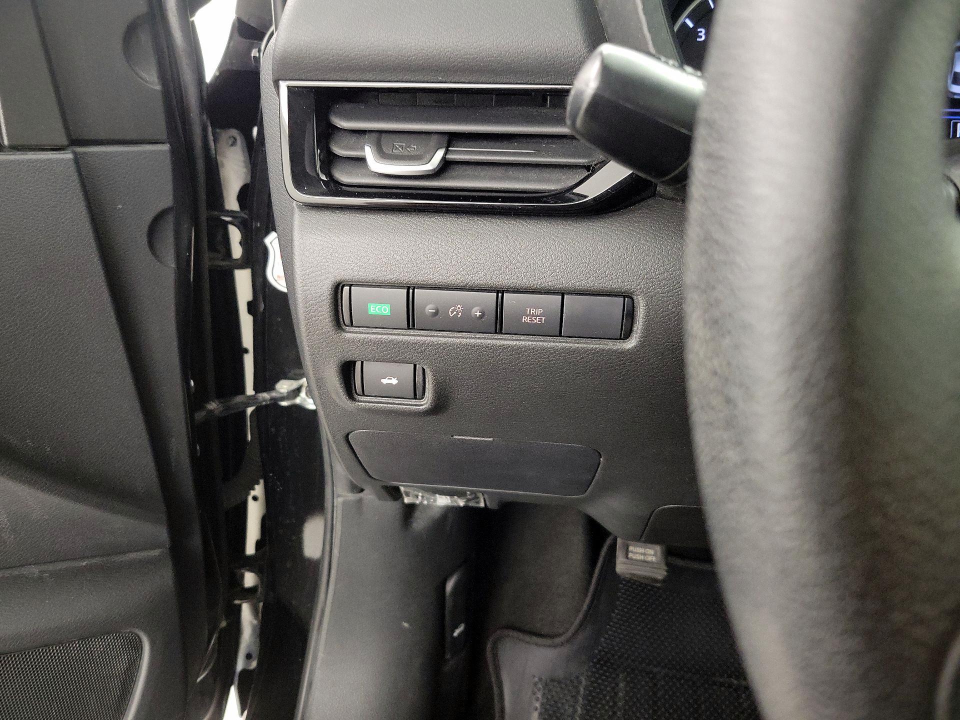 Thumbnail: 2024 Nissan Sentra - 13