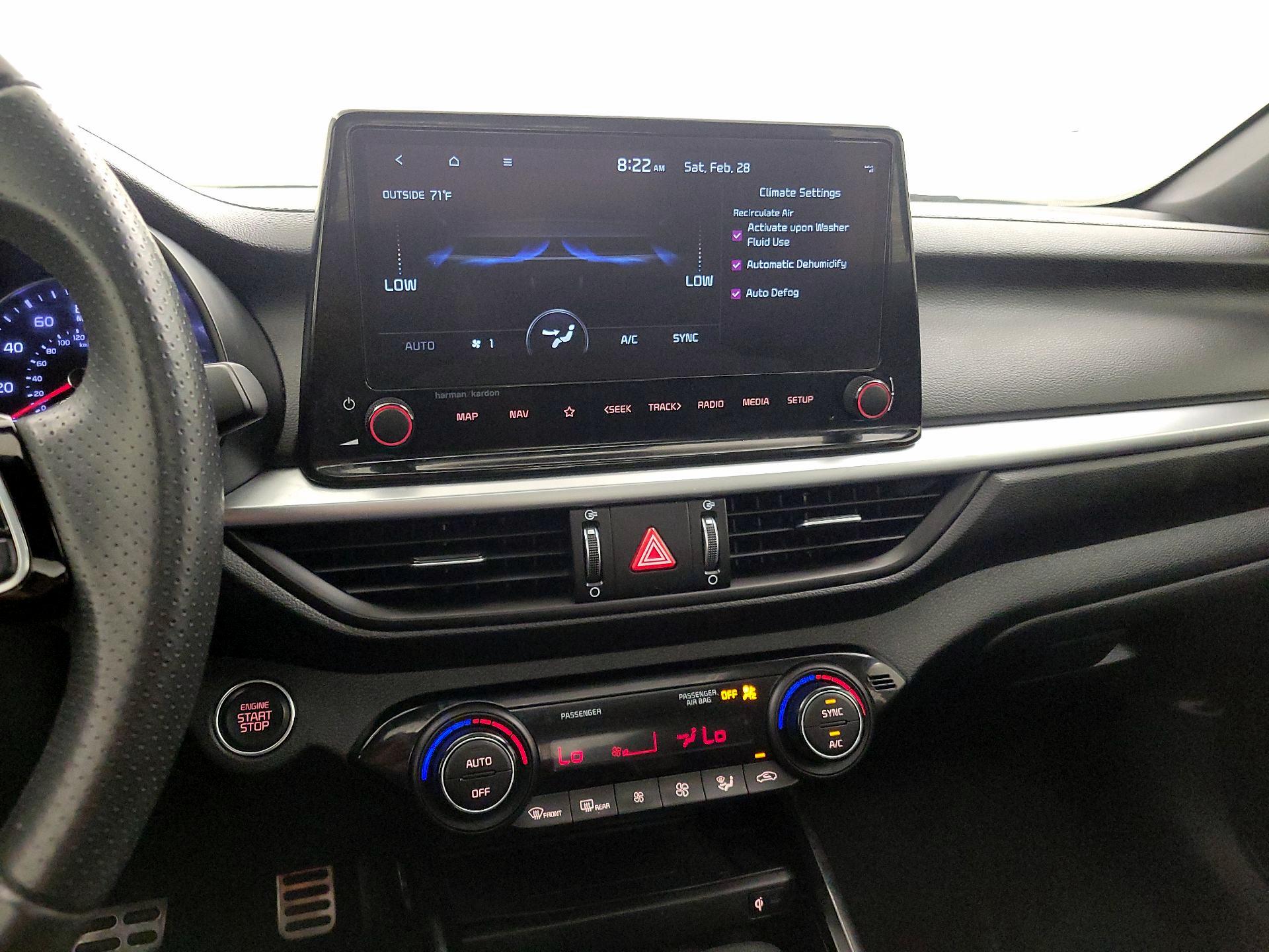 Thumbnail: 2024 Kia Forte - 17