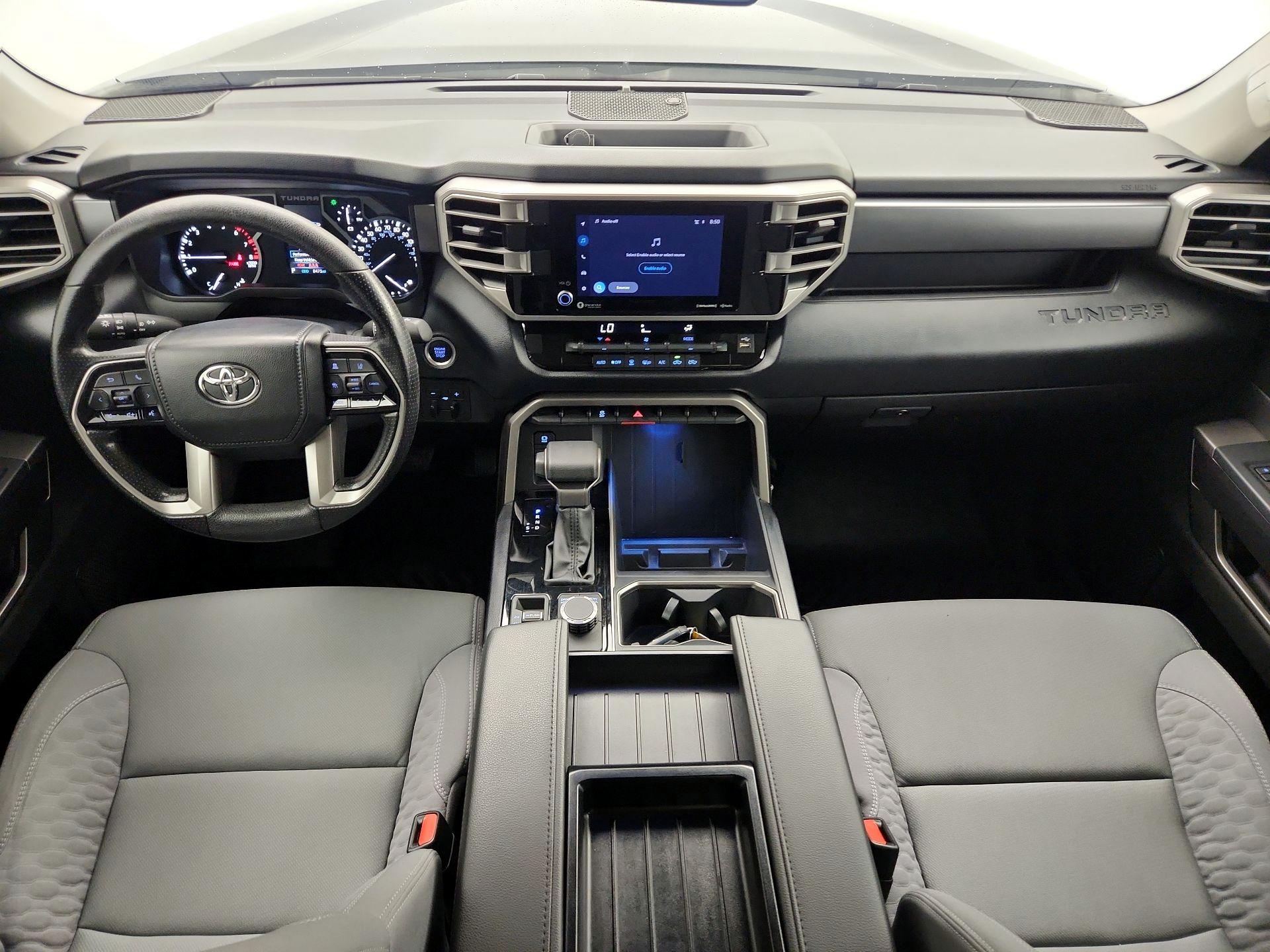 Thumbnail: 2024 Toyota Tundra - 9