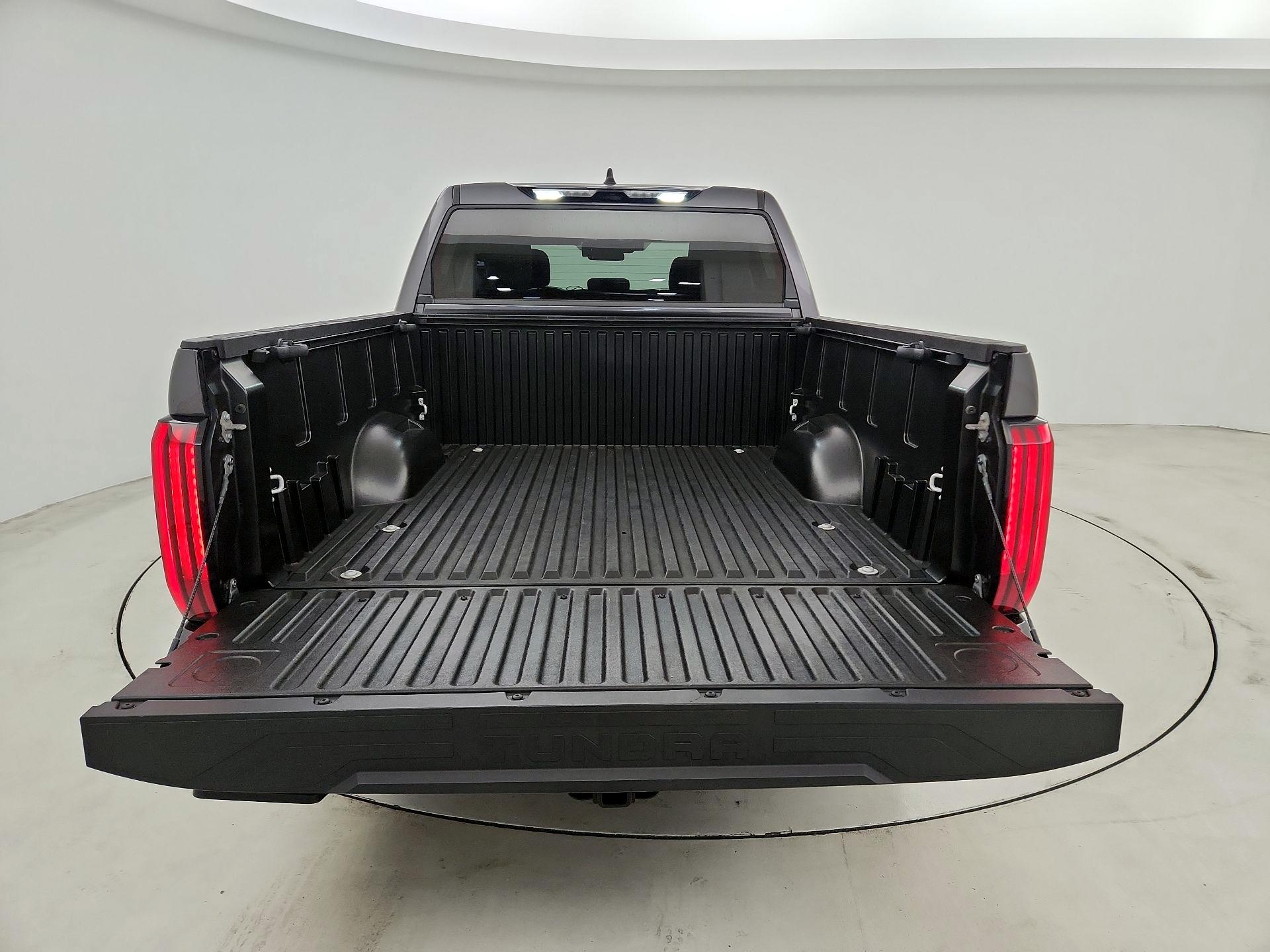 Thumbnail: 2024 Toyota Tundra - 16