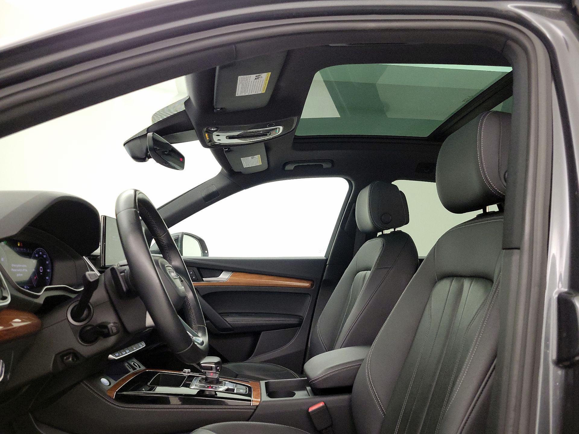 Thumbnail: 2023 Audi Q5 - 19