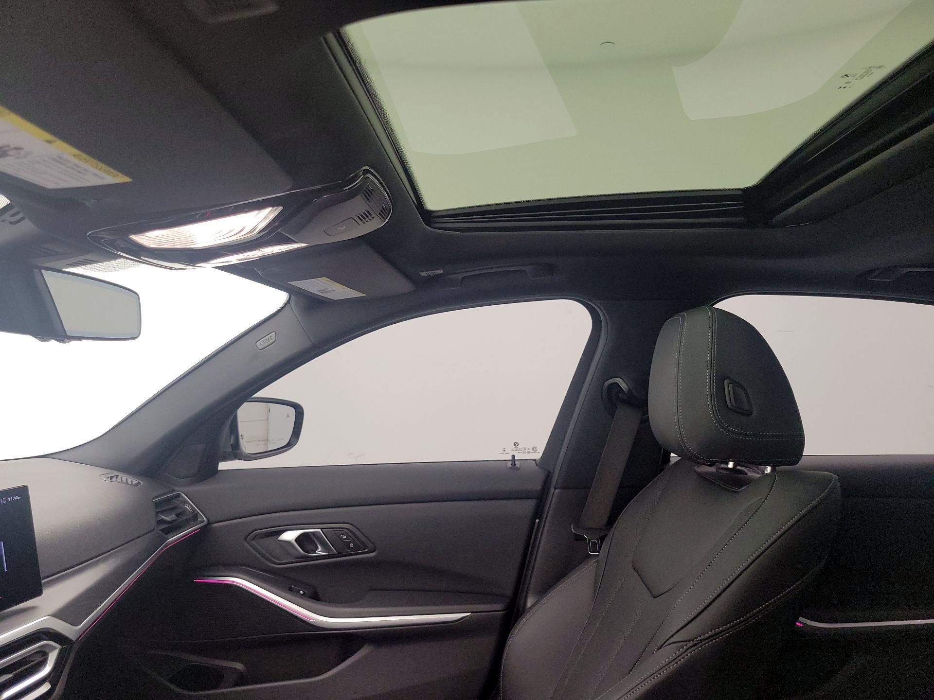 Thumbnail: 2024 BMW 3 Series - 20