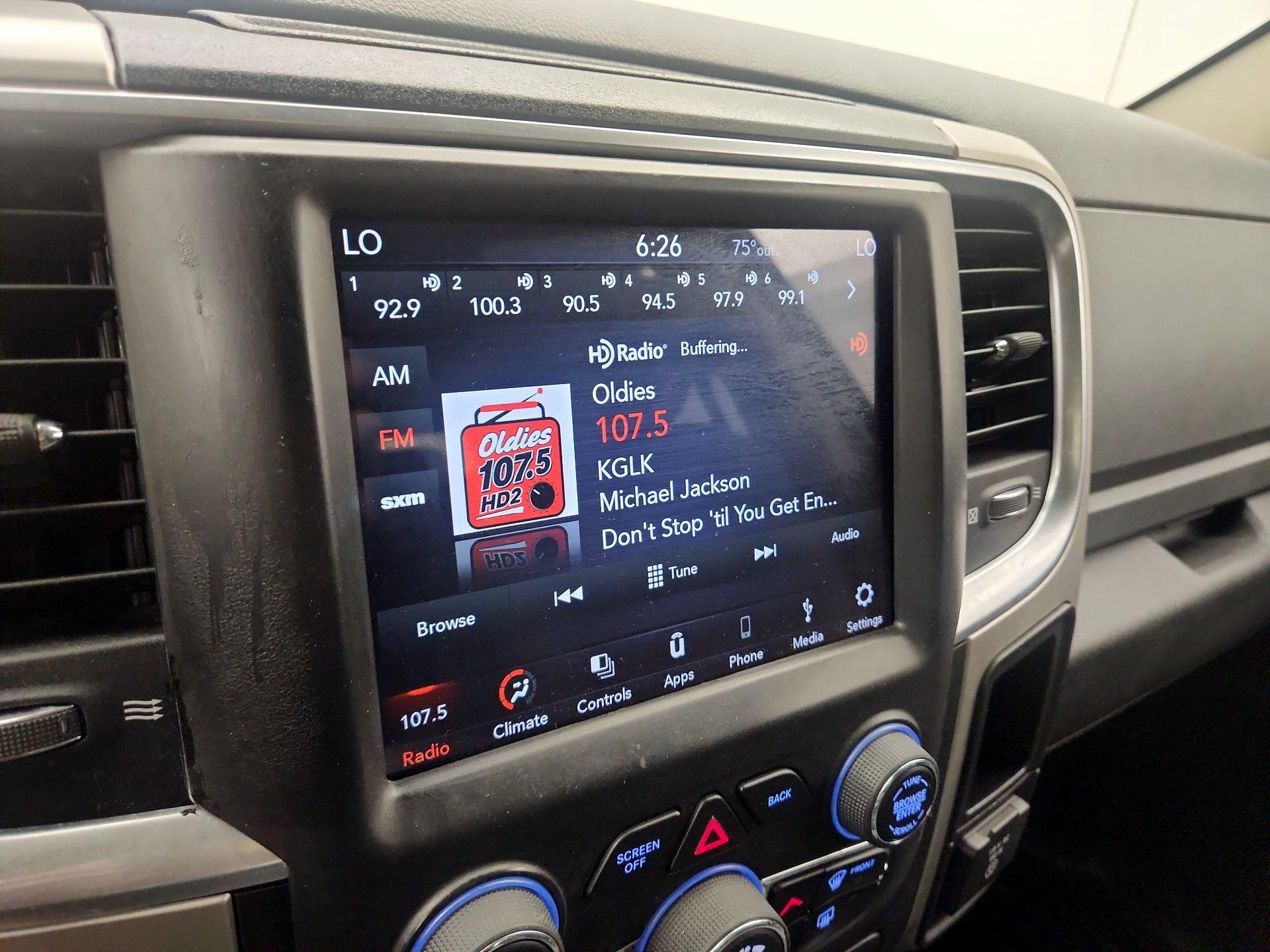 Thumbnail: 2019 RAM 1500 Classic - 15