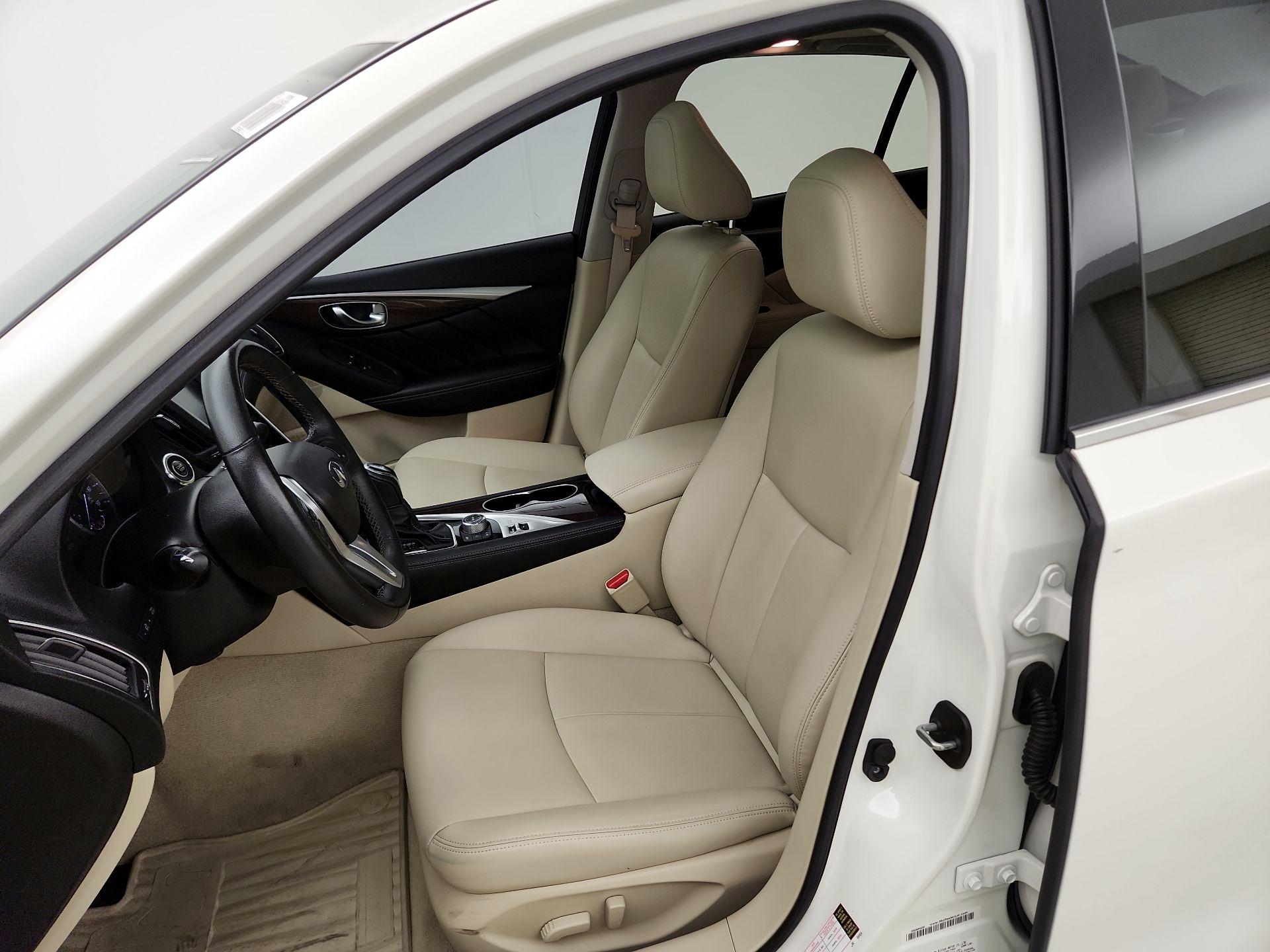 Thumbnail: 2019 INFINITI Q50 - 11