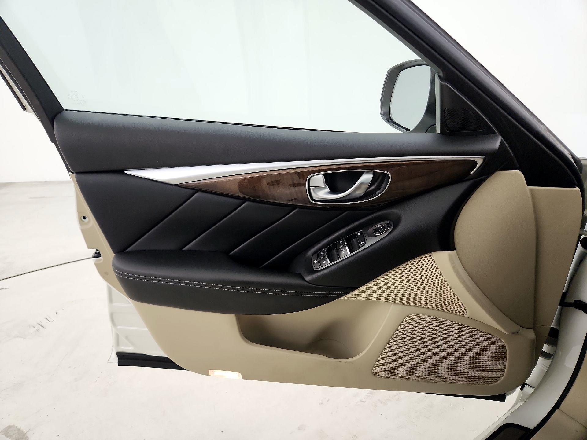 Thumbnail: 2019 INFINITI Q50 - 12