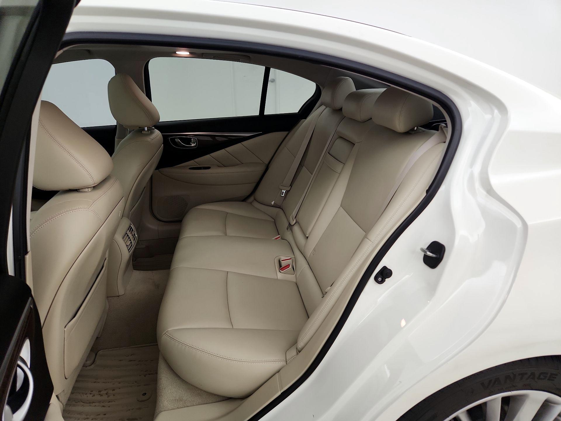 Thumbnail: 2019 INFINITI Q50 - 20