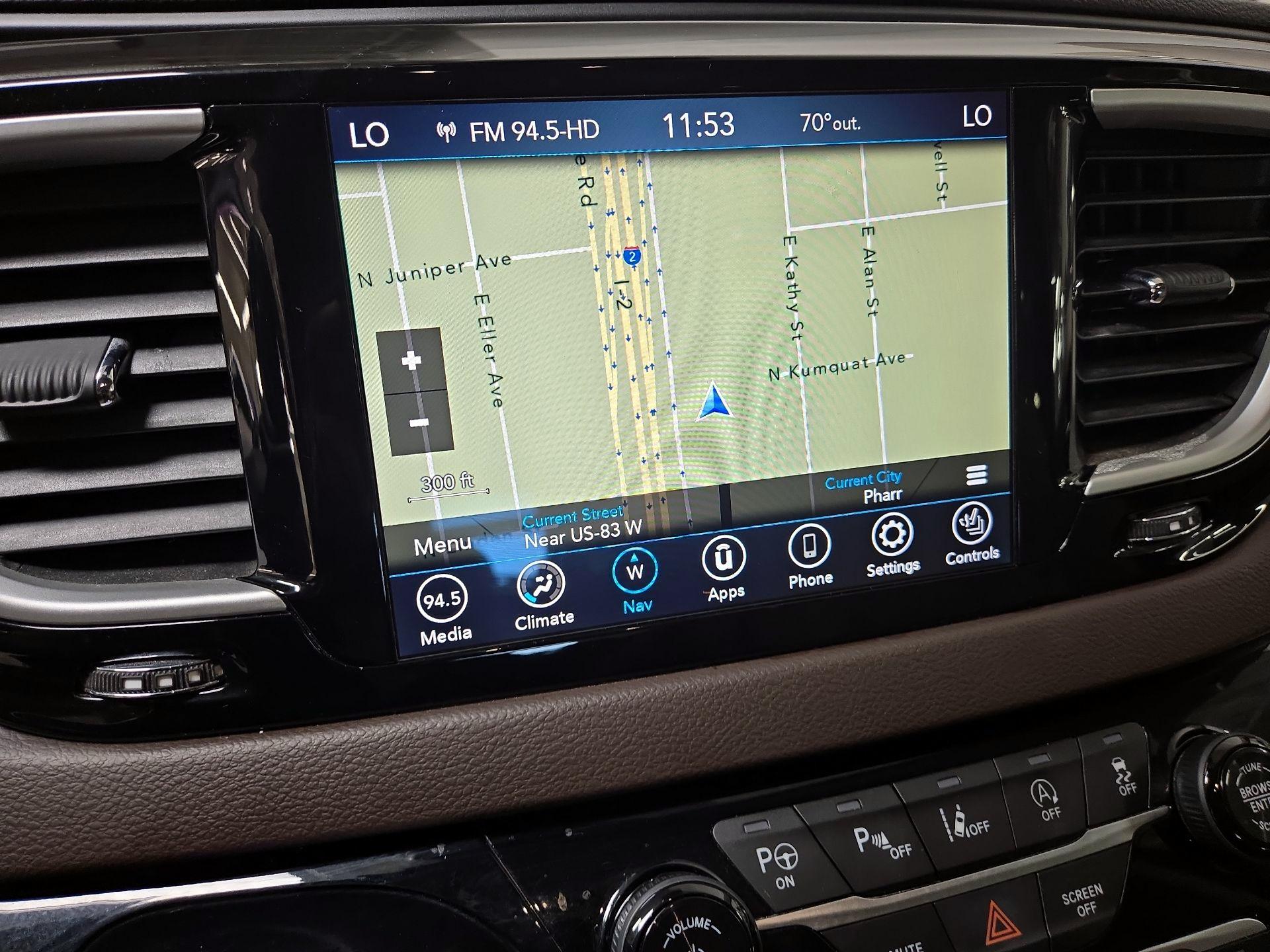 Thumbnail: 2020 Chrysler Pacifica - 14