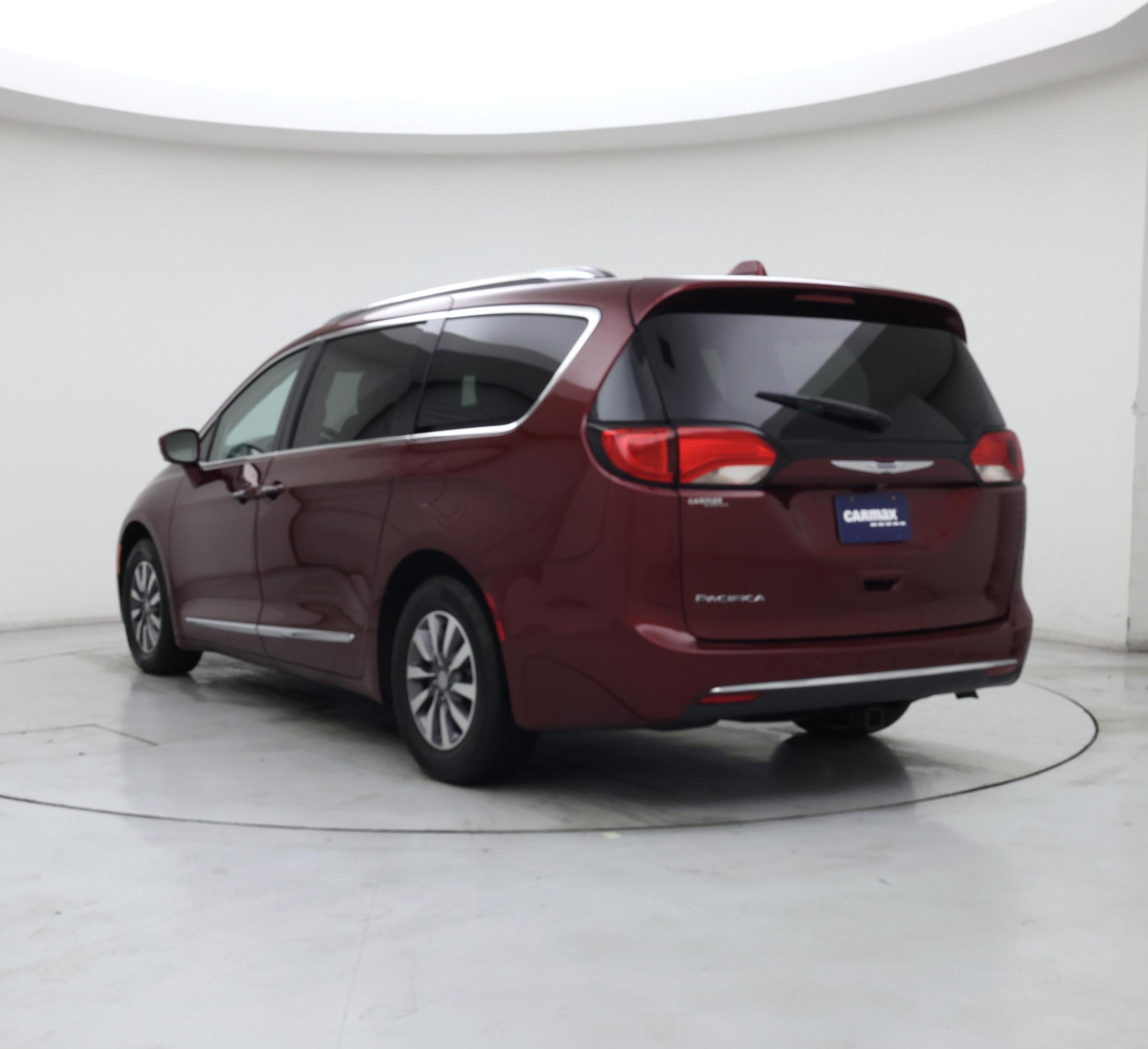 Thumbnail: 2020 Chrysler Pacifica - 2