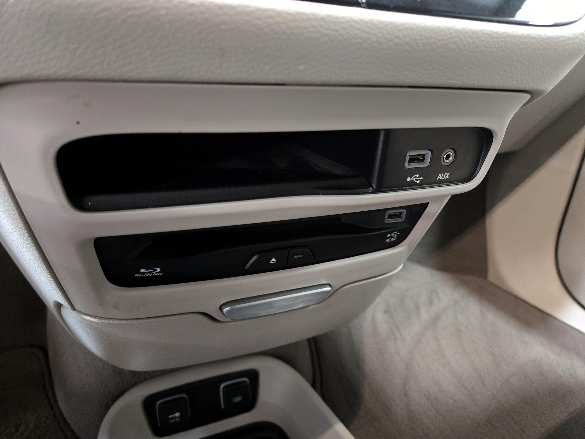 Thumbnail: 2020 Chrysler Pacifica - 19