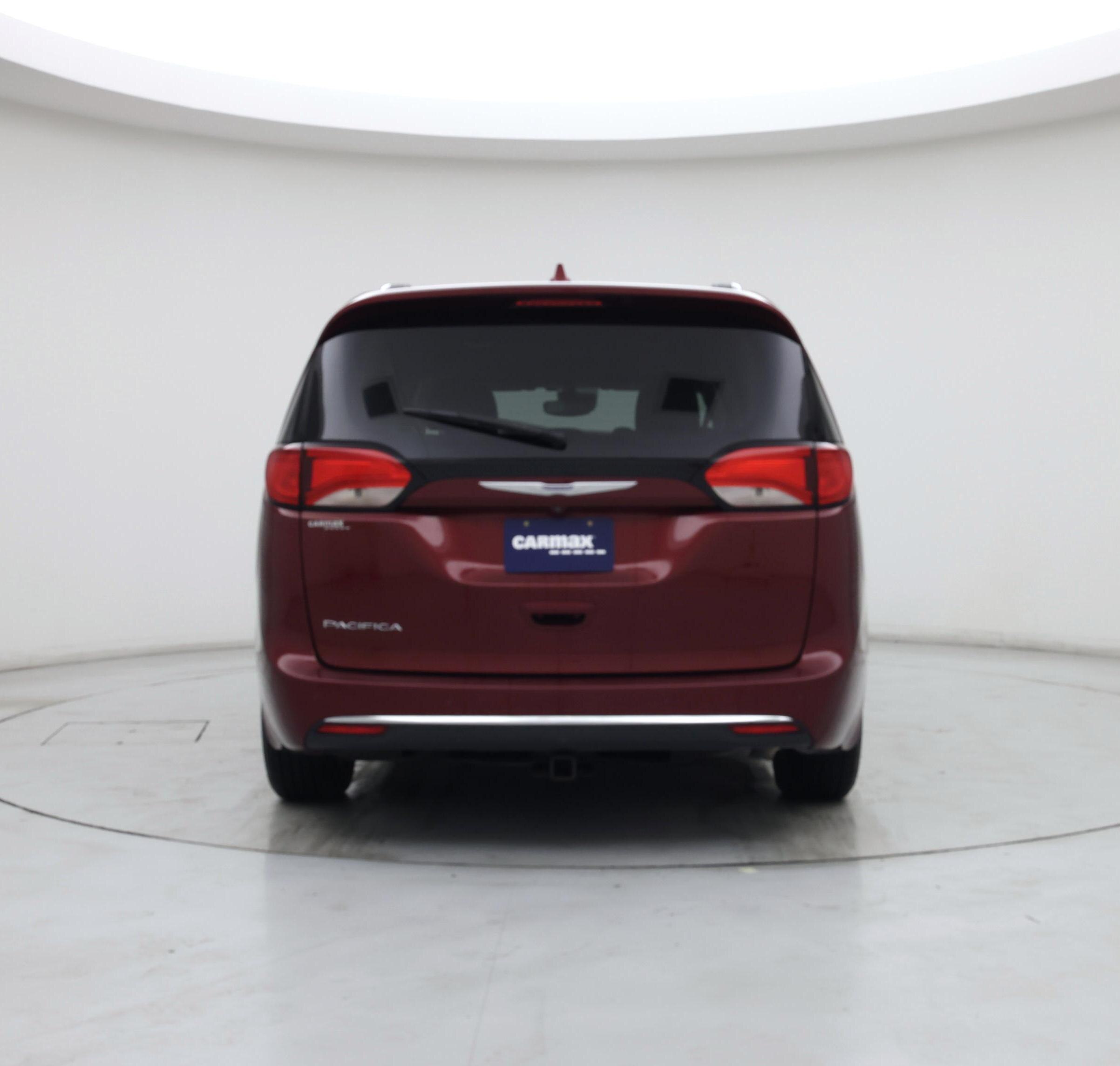 Thumbnail: 2020 Chrysler Pacifica - 6