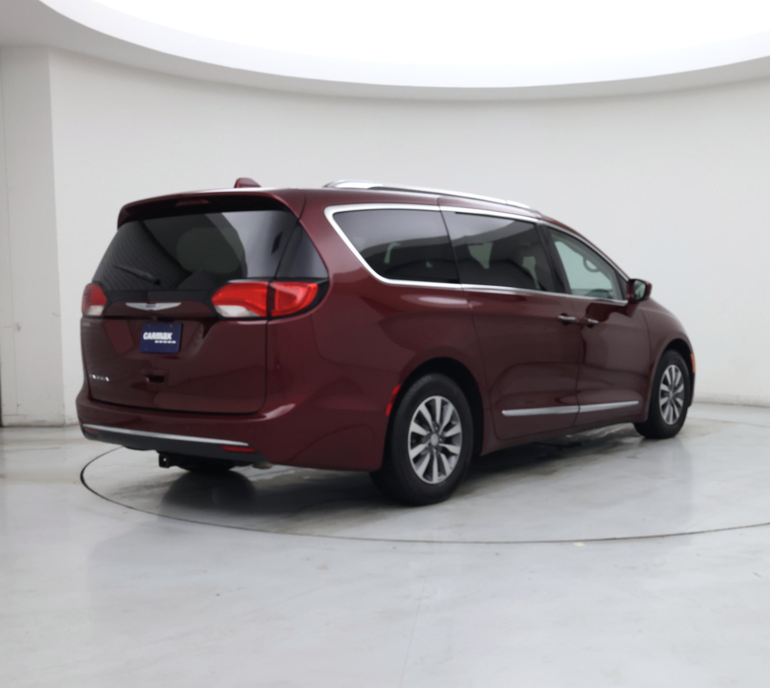 Thumbnail: 2020 Chrysler Pacifica - 8