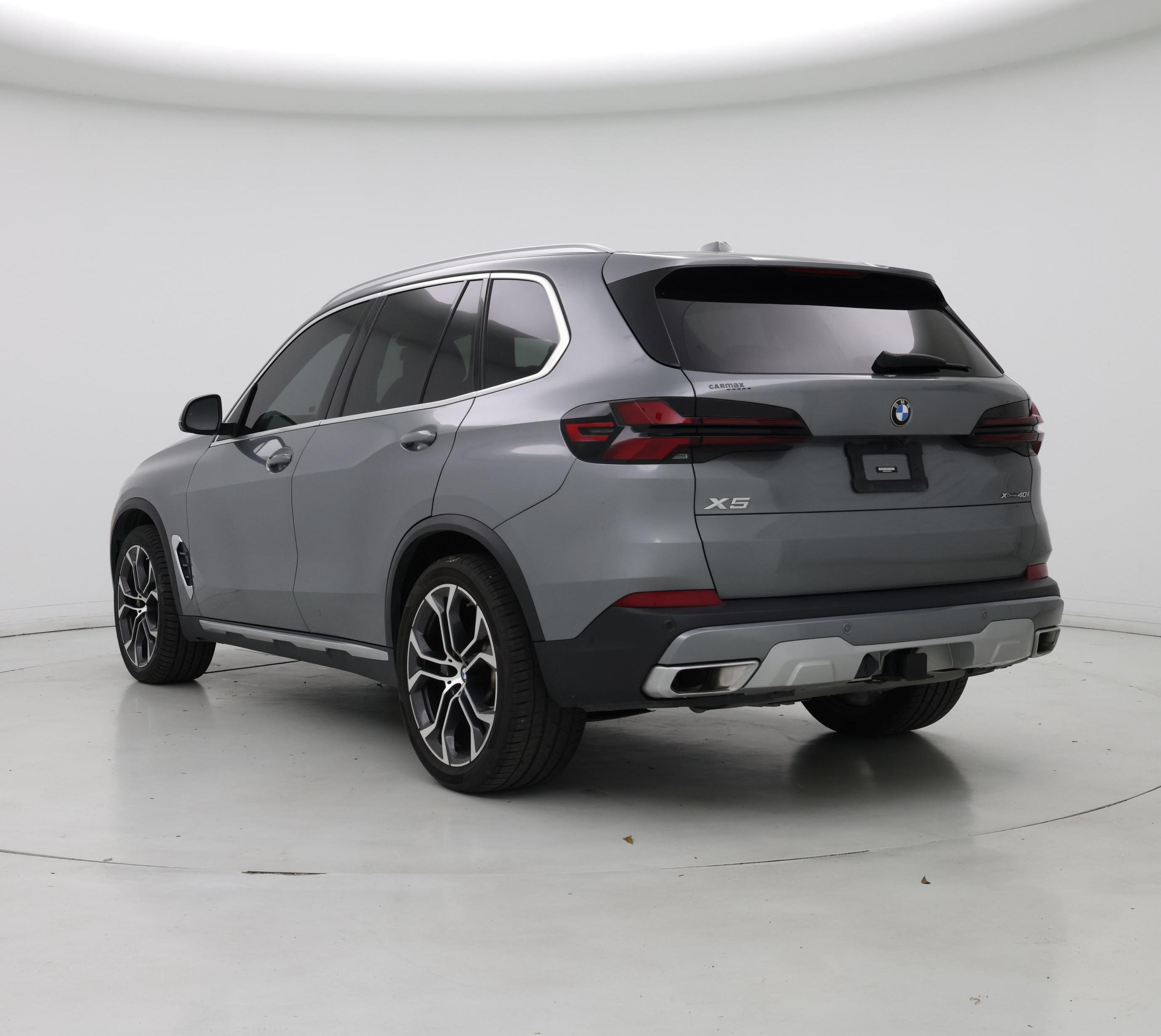 Thumbnail: 2024 BMW X5 - 2