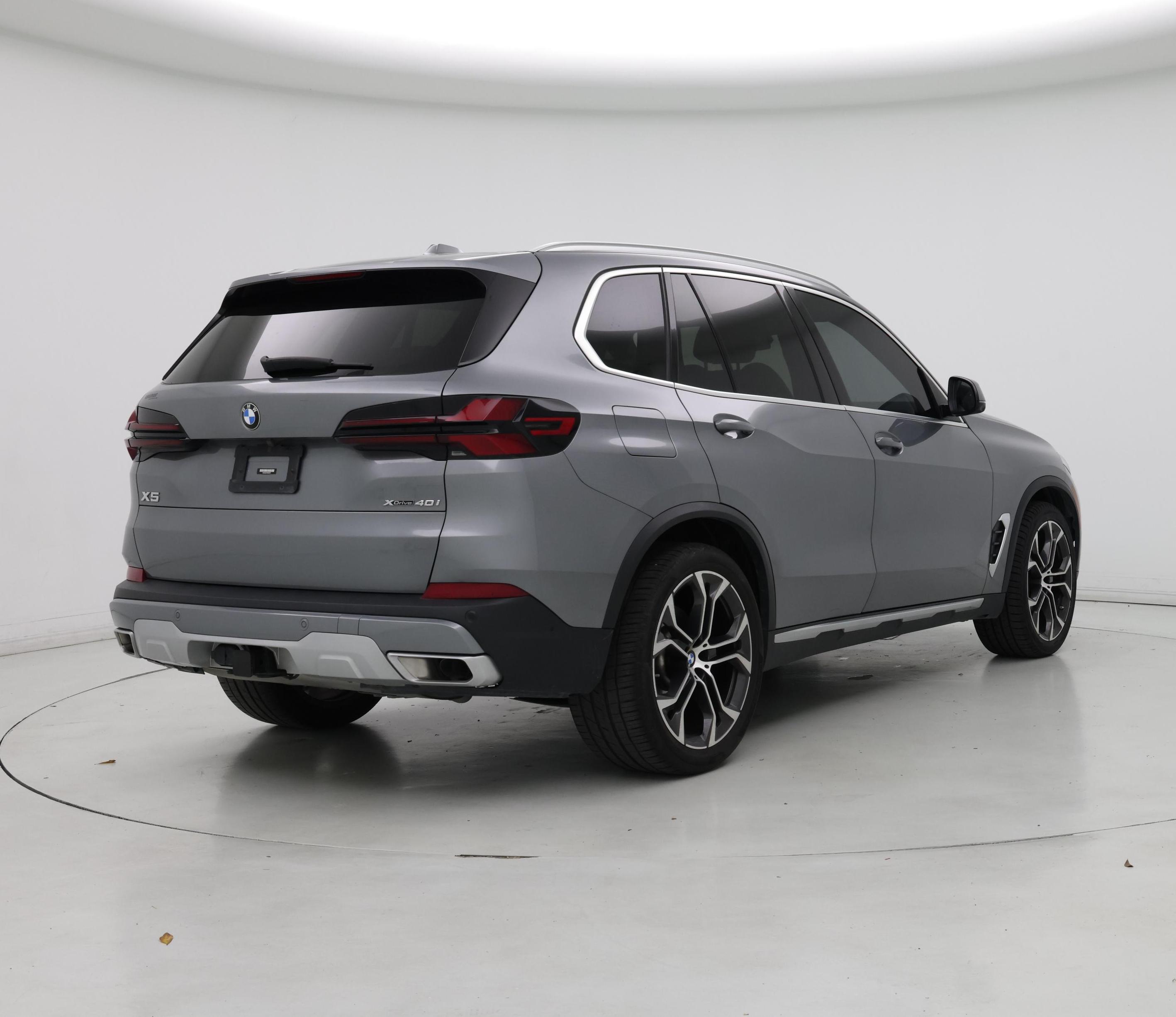 Thumbnail: 2024 BMW X5 - 8