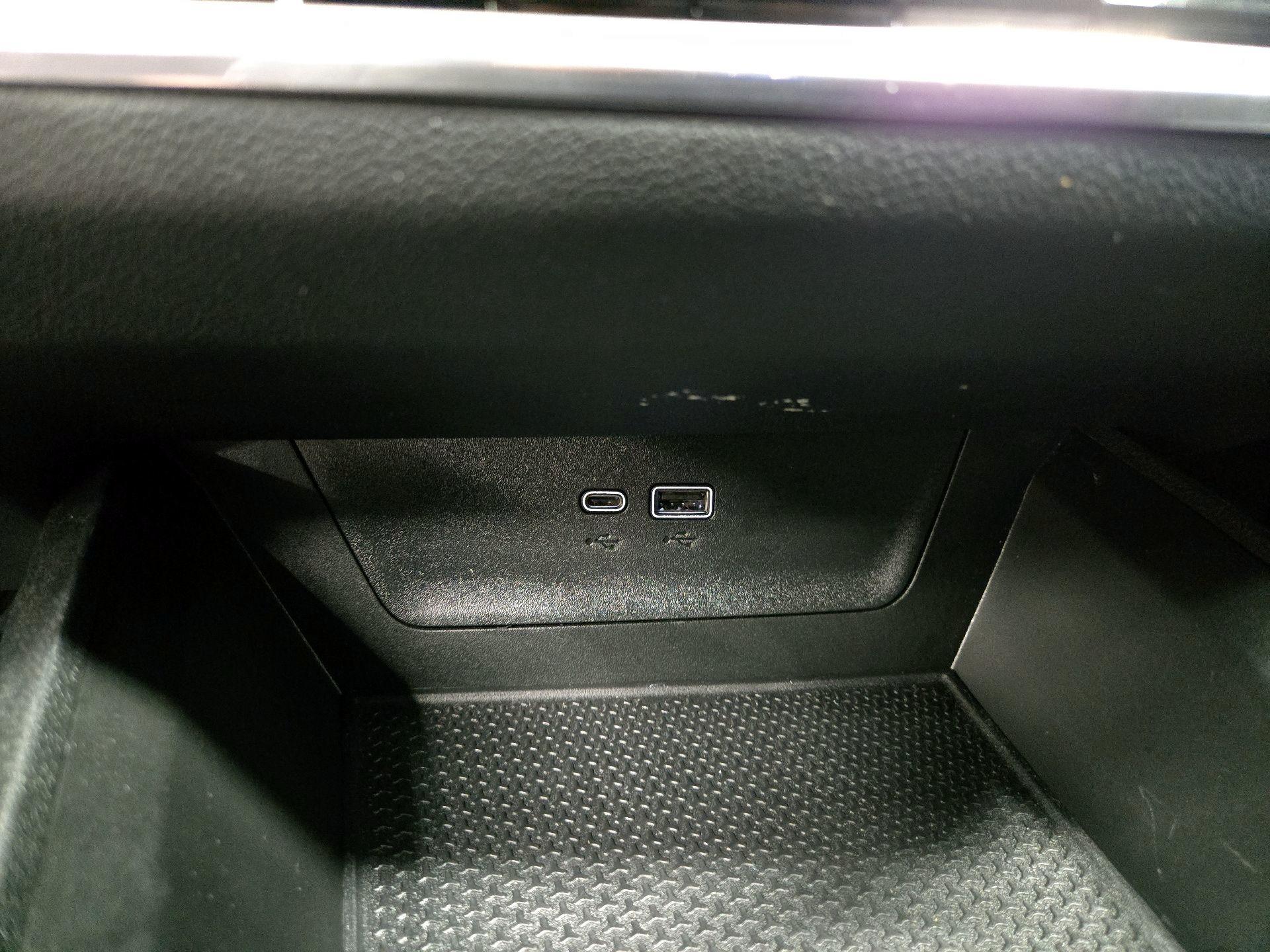 Thumbnail: 2026 Chevrolet Equinox - 18