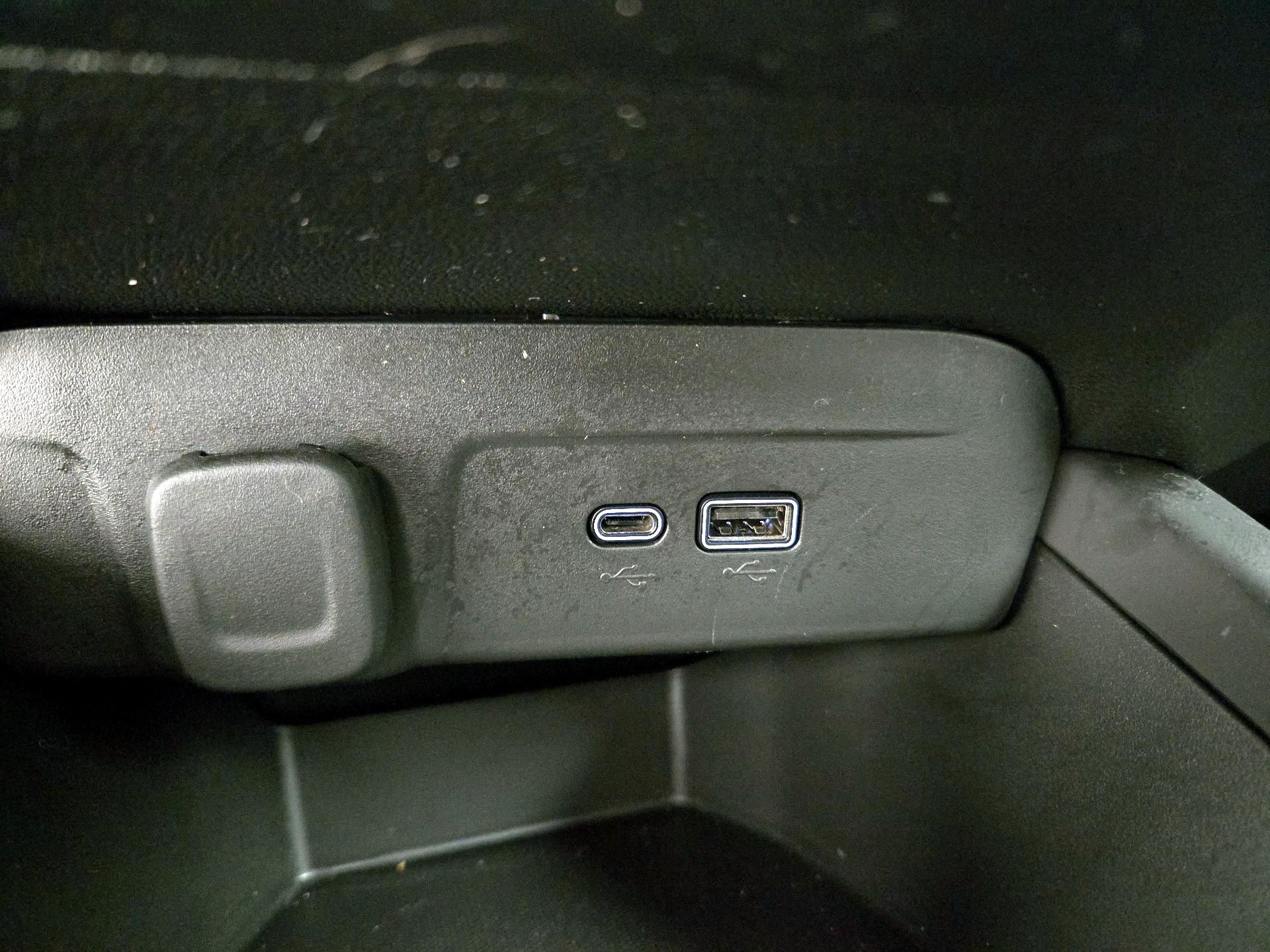 Thumbnail: 2025 Chevrolet Trax - 18