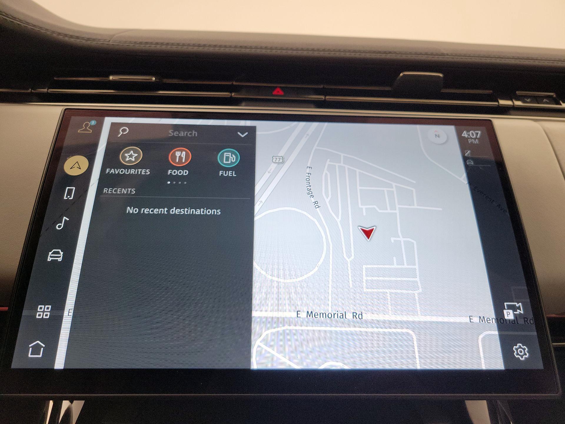 Thumbnail: 2023 Land Rover Range Rover Sport - 14