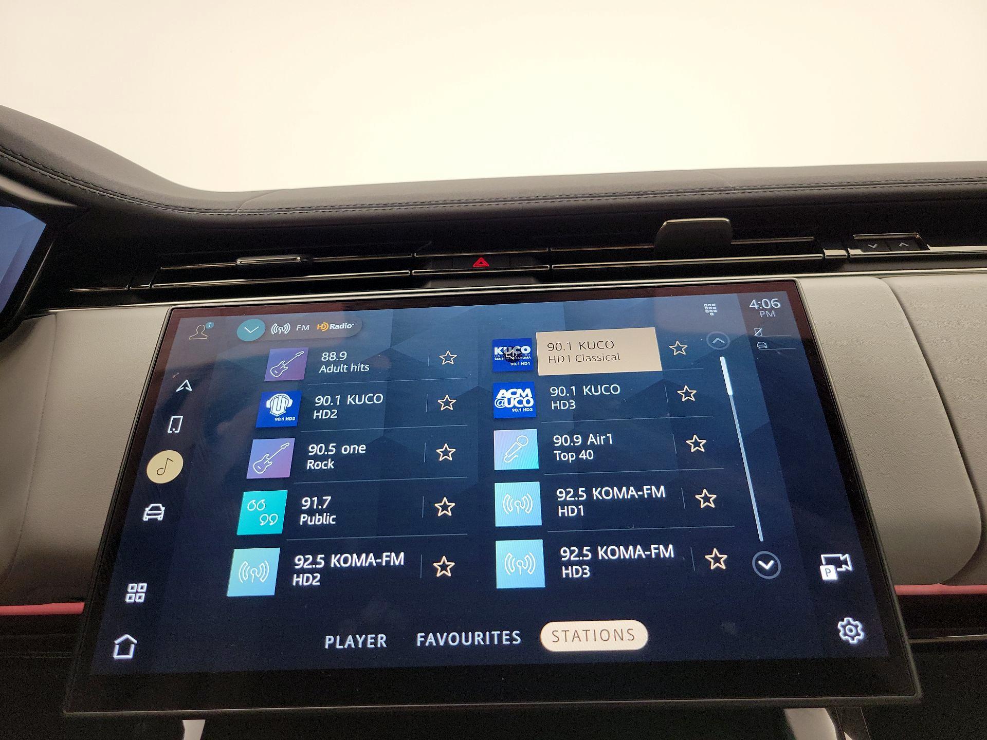 Thumbnail: 2023 Land Rover Range Rover Sport - 16