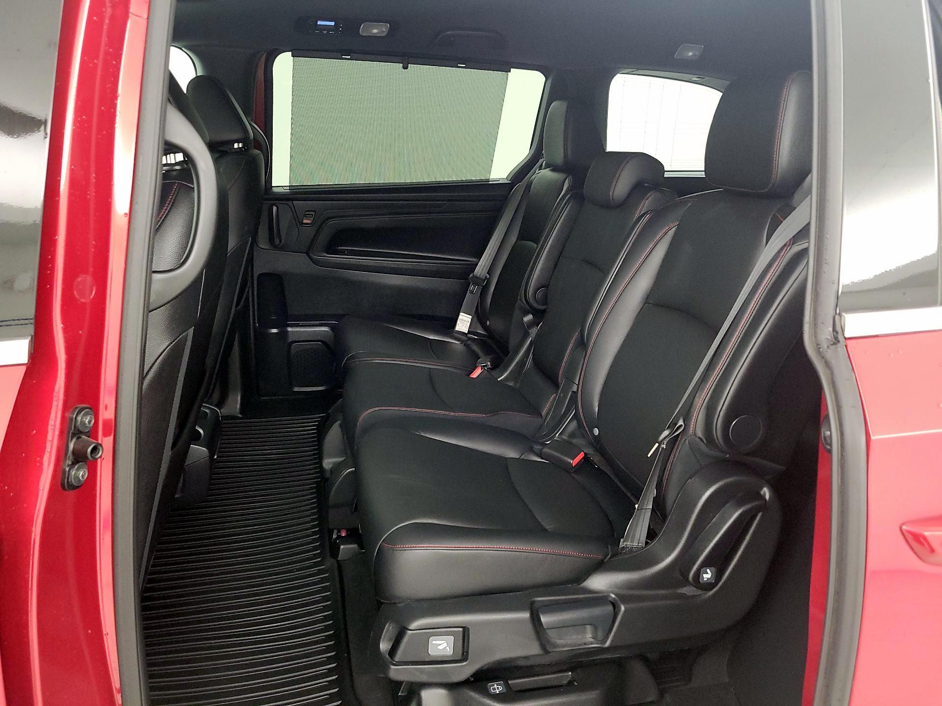 Thumbnail: 2023 Honda Odyssey - 19