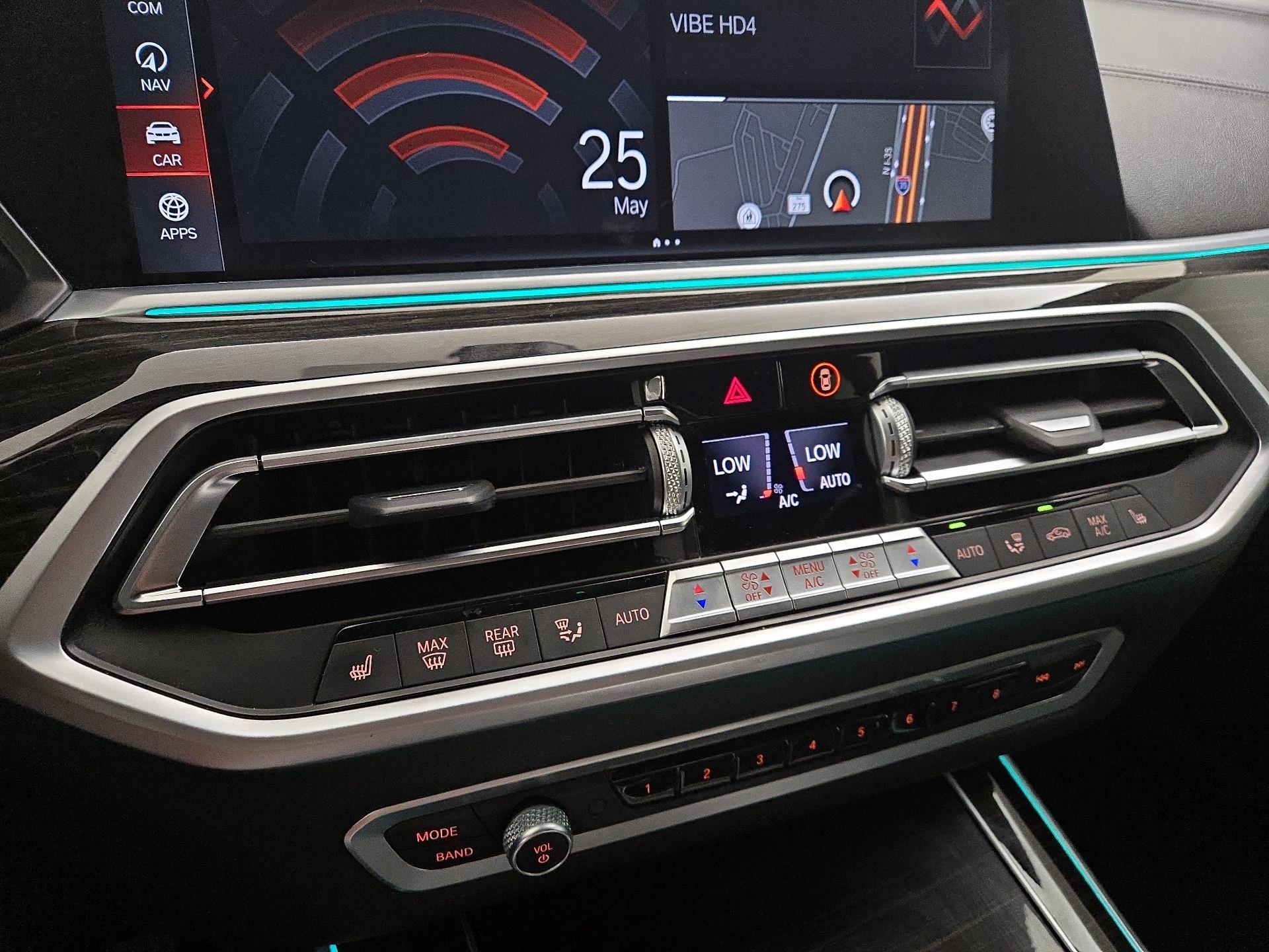 Thumbnail: 2021 BMW X5 - 17