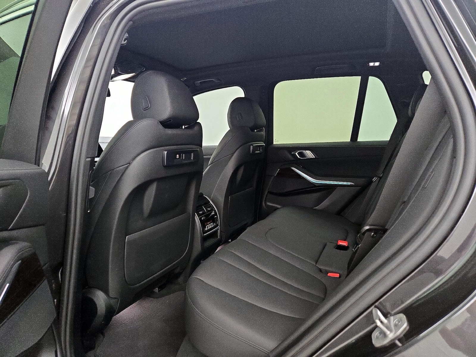 2021 BMW X5 40i - Photo 22