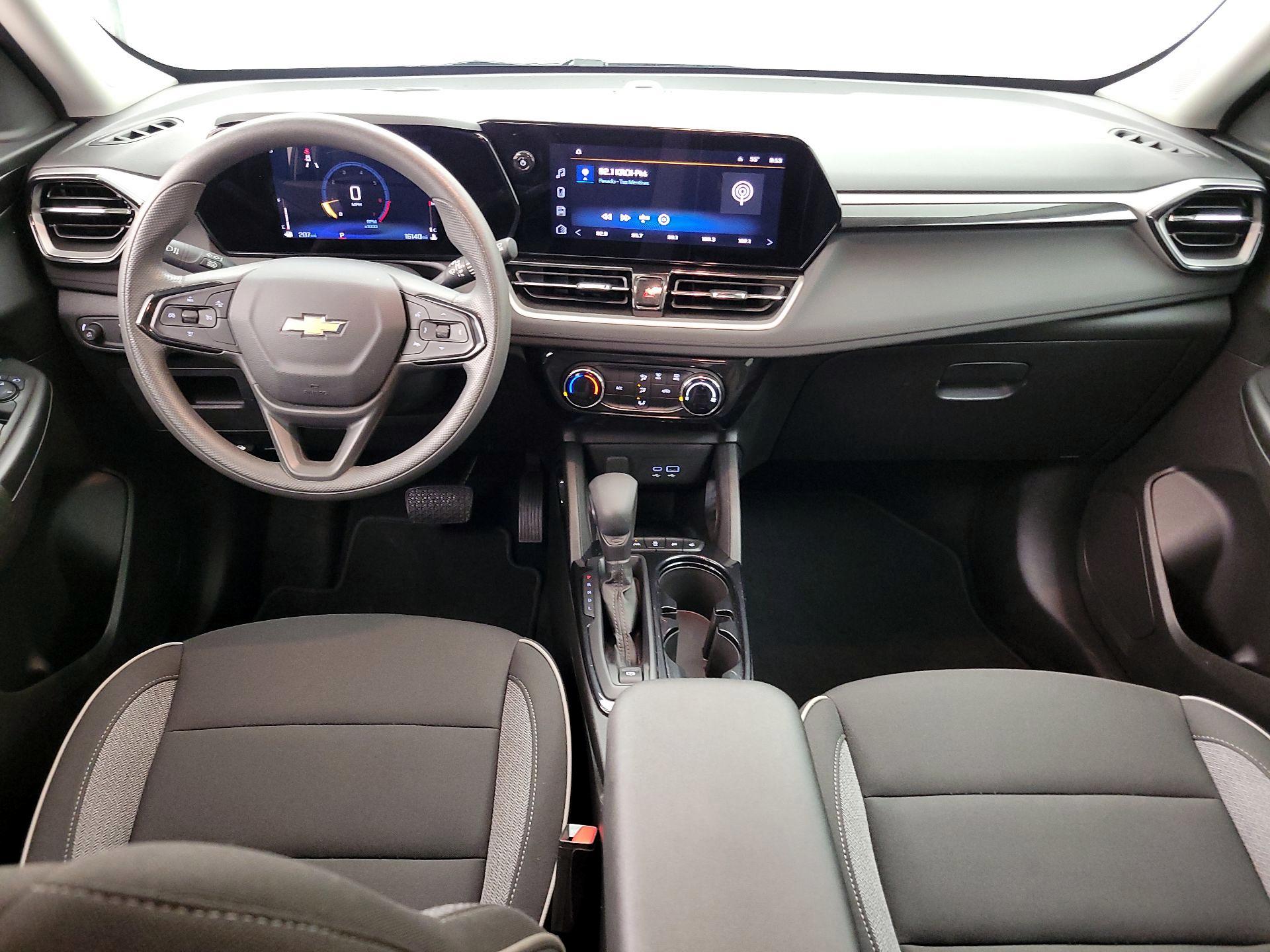 Thumbnail: 2025 Chevrolet TrailBlazer - 9