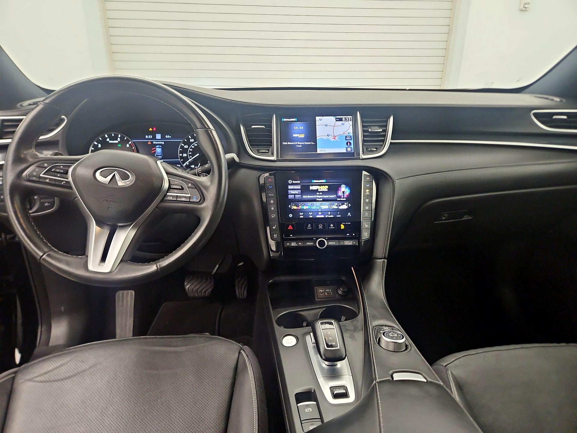 Thumbnail: 2023 INFINITI QX50 - 9