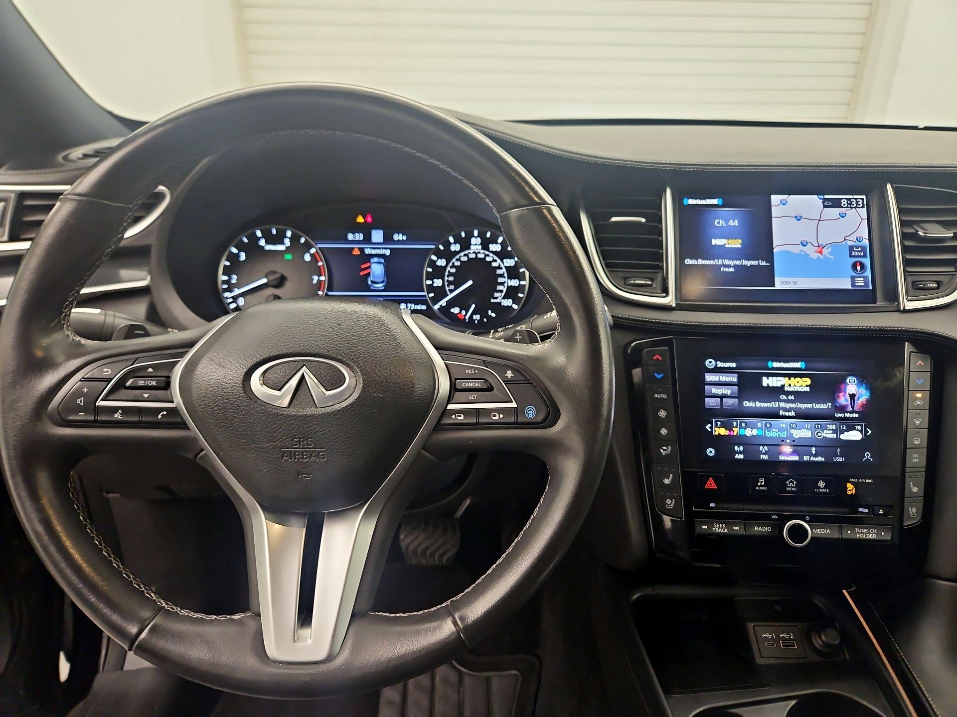 Thumbnail: 2023 INFINITI QX50 - 10